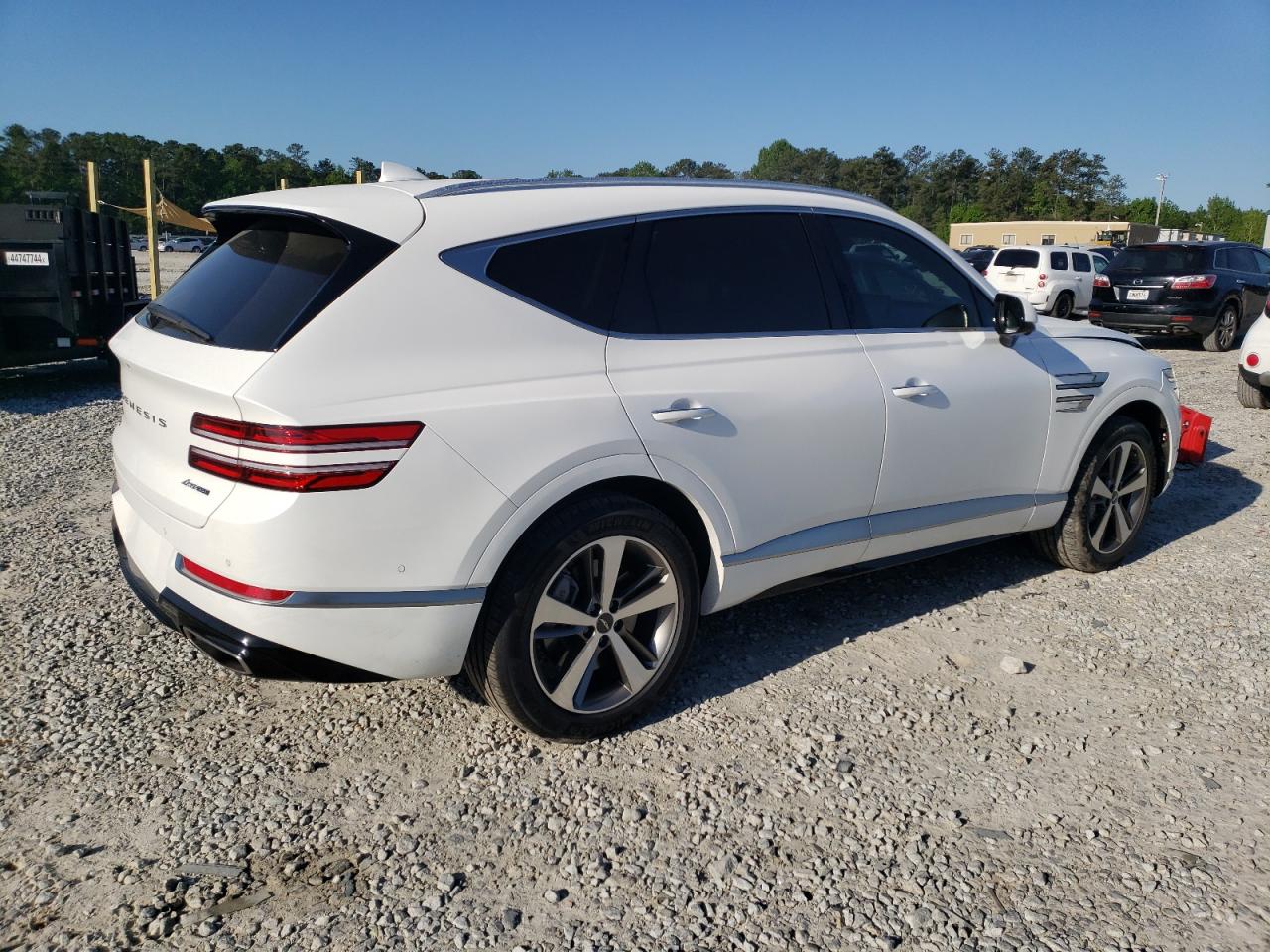2023 GENESIS GV80 BASE — VIN KMUHCESCXPU131516 — photo 3