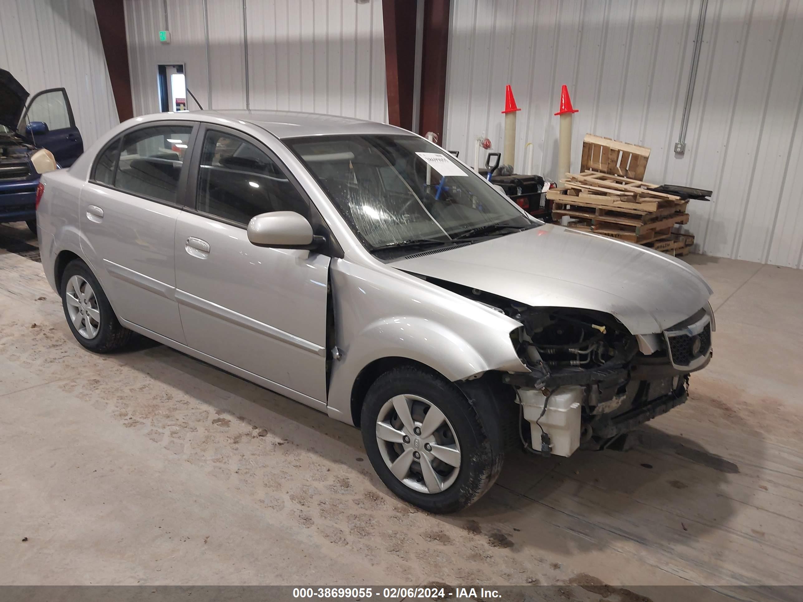2011 KIA RIO