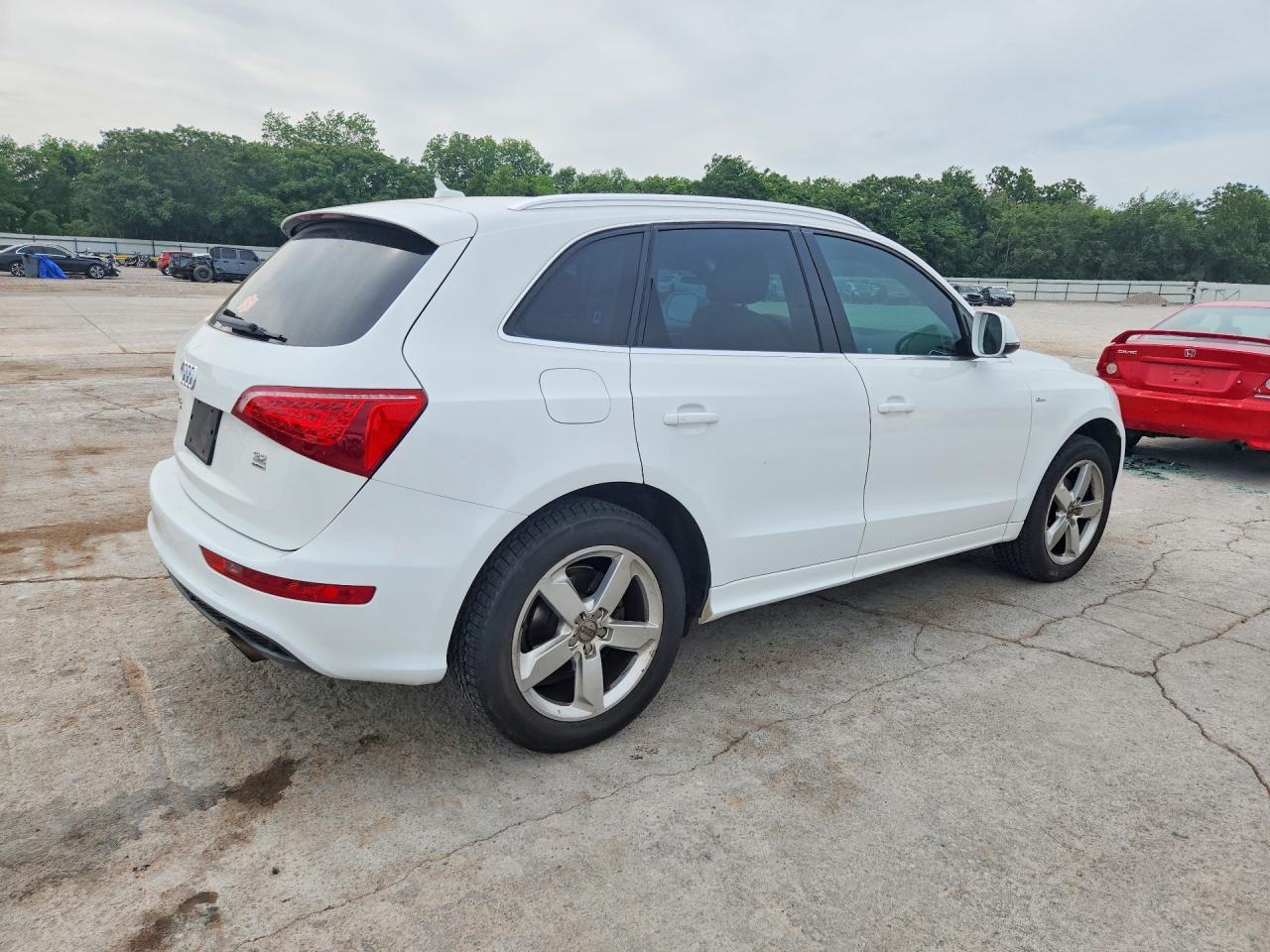 2011 AUDI Q5 — VIN WA1DKAFP2BA009277 — photo 3