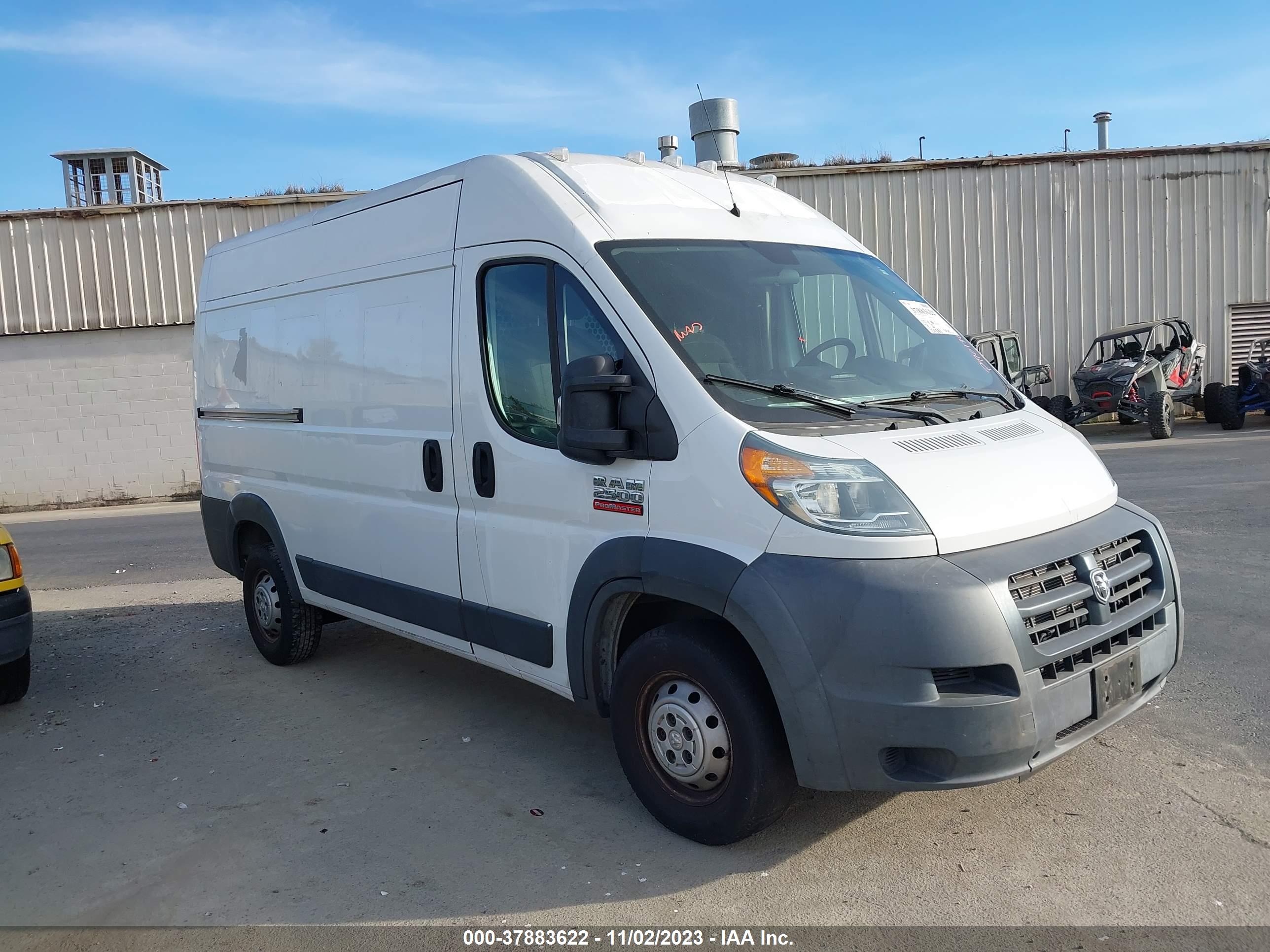 2014 RAM PROMASTER 2500 — VIN 3C6TRVCG6EE123431 — photo 1 of 16