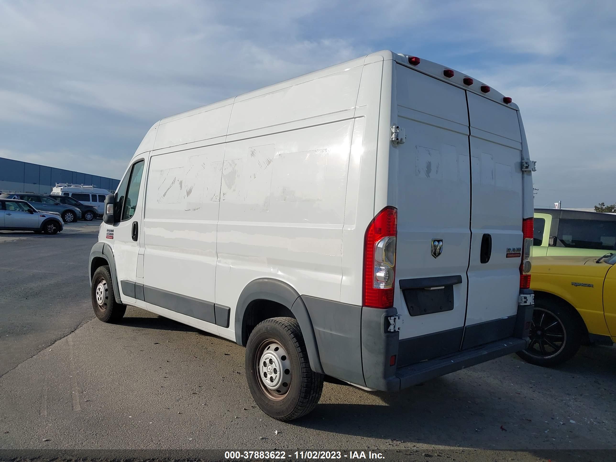2014 RAM PROMASTER 2500 — VIN 3C6TRVCG6EE123431 — photo 3