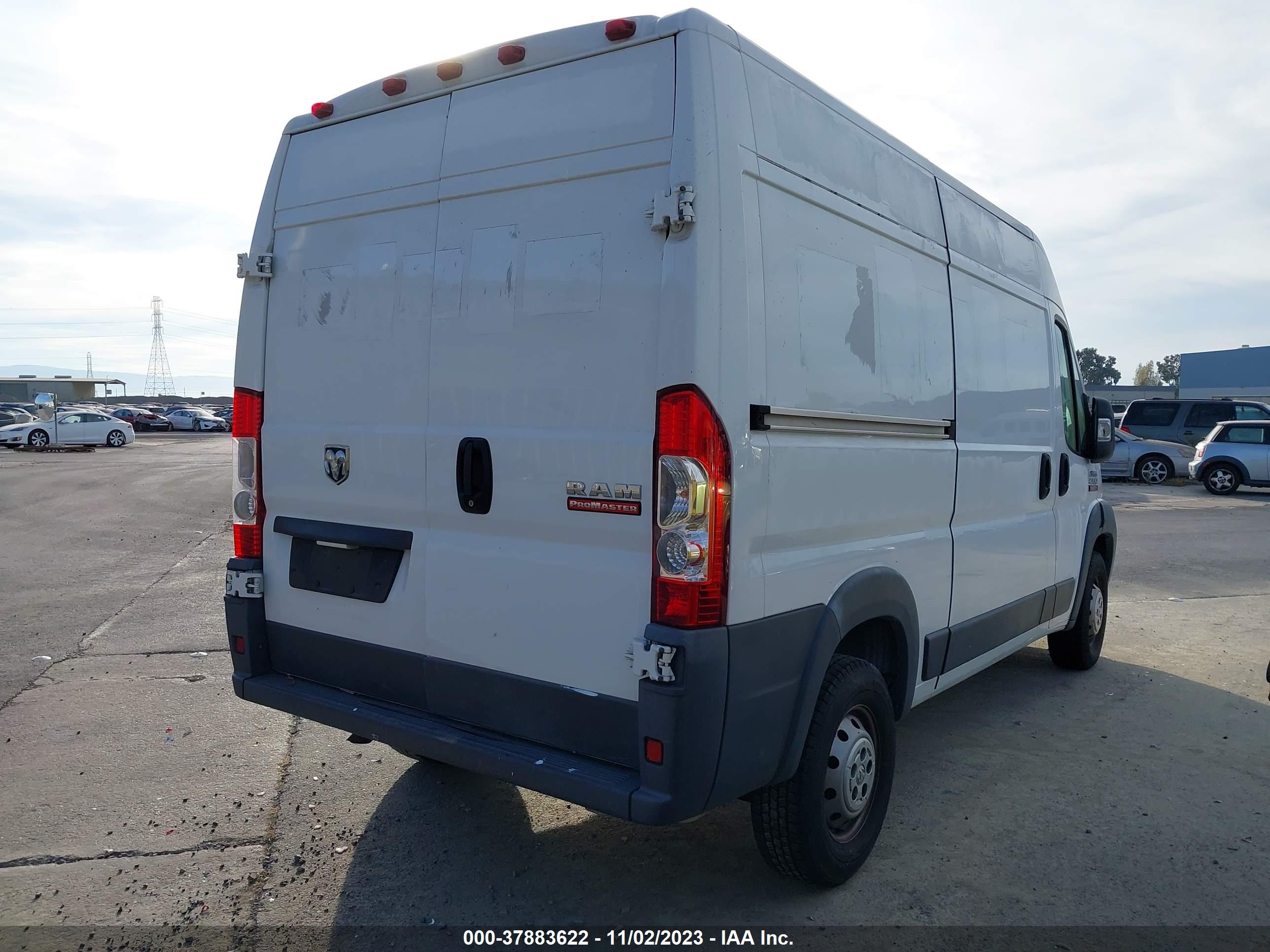 2014 RAM PROMASTER 2500 — VIN 3C6TRVCG6EE123431 — photo 4