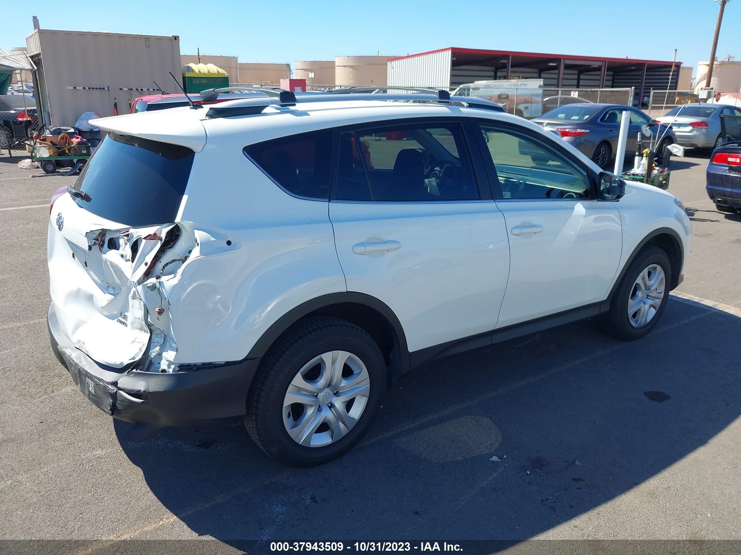 2014 TOYOTA RAV4 — VIN JTMBFREV1EJ009405 — photo 4