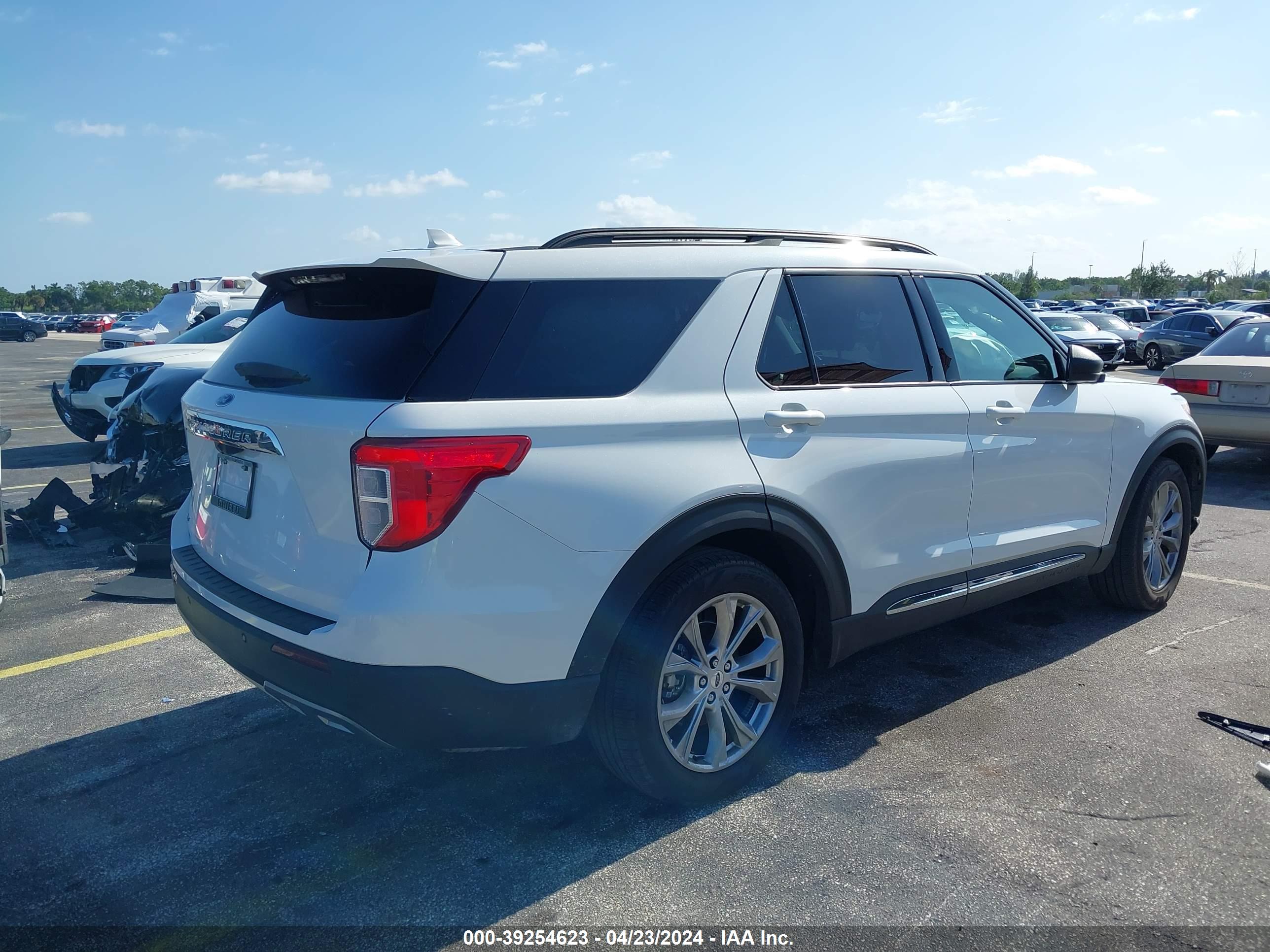 2021 FORD EXPLORER — VIN 1FMSK7DH0MGA92148 — photo 4