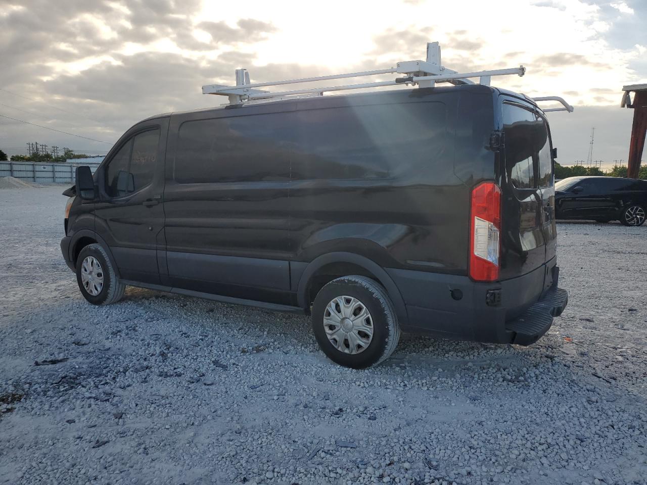 2015 FORD TRANSIT T- — VIN 1FTNE1YMXFKA60336 — photo 2