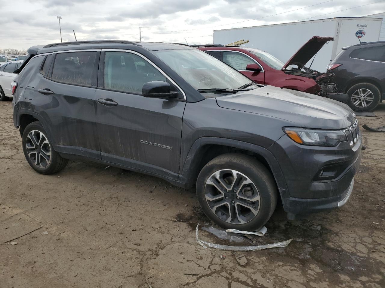 2022 JEEP COMPASS LI — VIN 3C4NJDCB8NT201288 — photo 4
