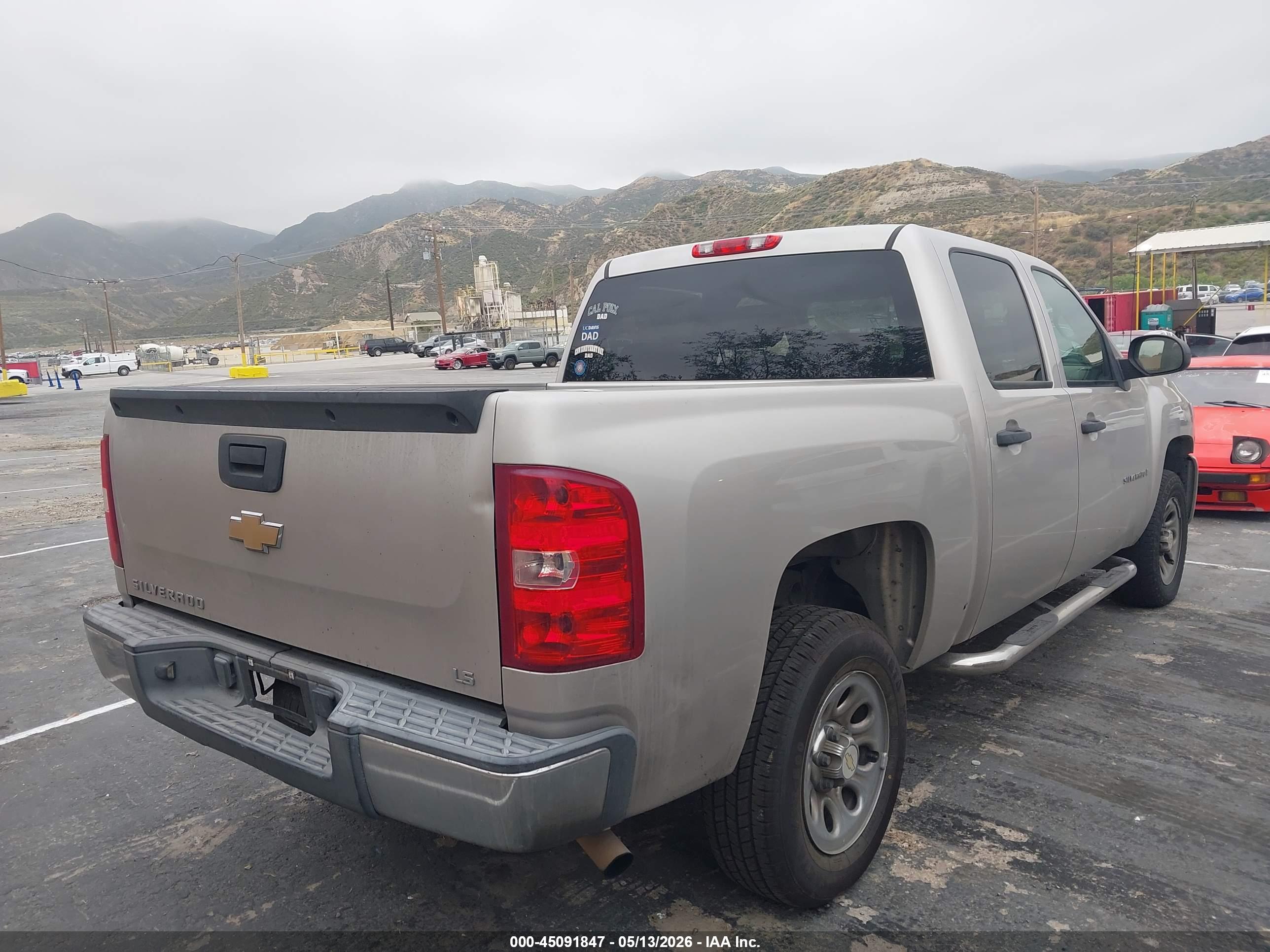 2009 CHEVROLET Silverado — VIN 2GCEC13C691136238 — photo 4