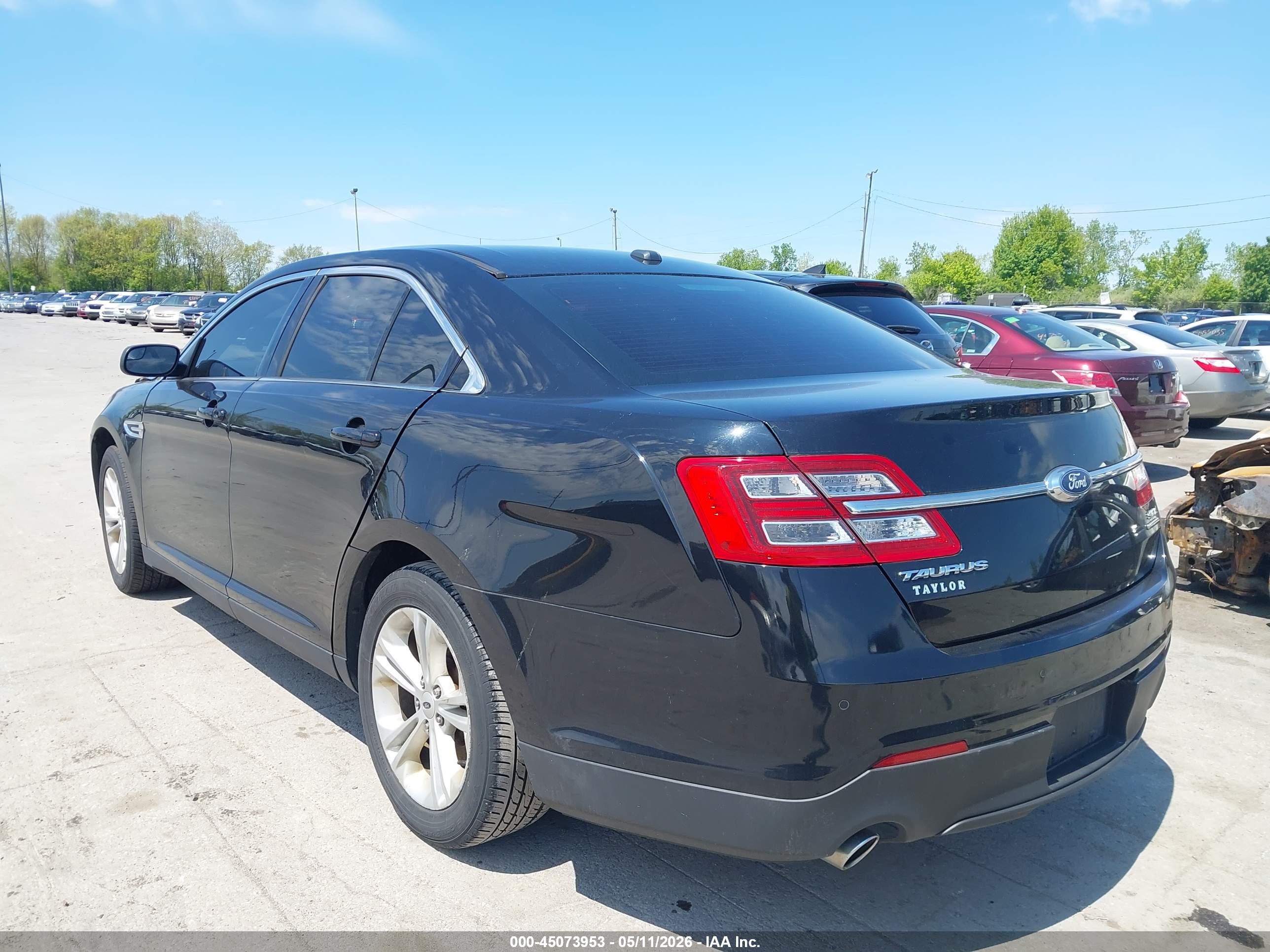 2016 FORD Taurus — VIN 1FAHP2E83GG138129 — photo 3