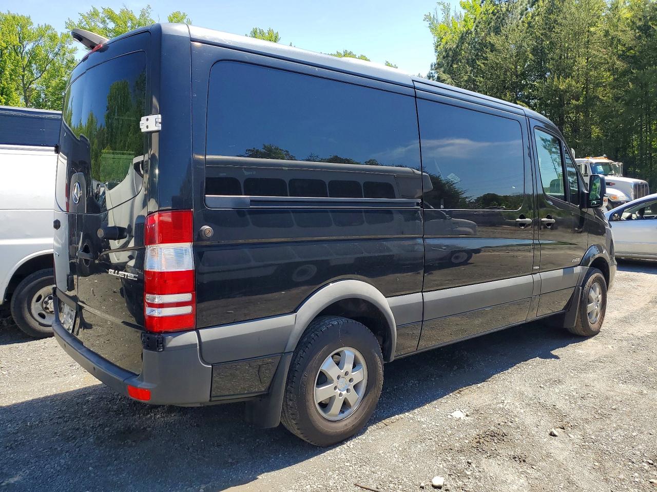 2014 MERCEDES-BENZ Sprinter — VIN WDZPE7CC7E5856257 — photo 3
