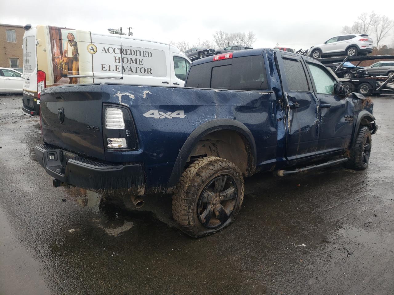 2019 RAM 1500 CLASS — VIN 1C6RR7GGXKS688483 — photo 3