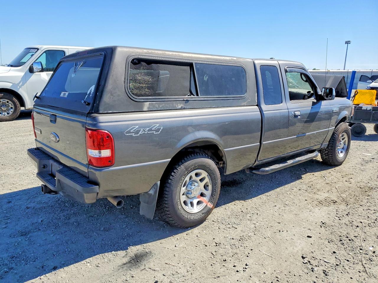 2011 FORD Ranger — VIN 1FTLR4FE9BPA35336 — photo 3
