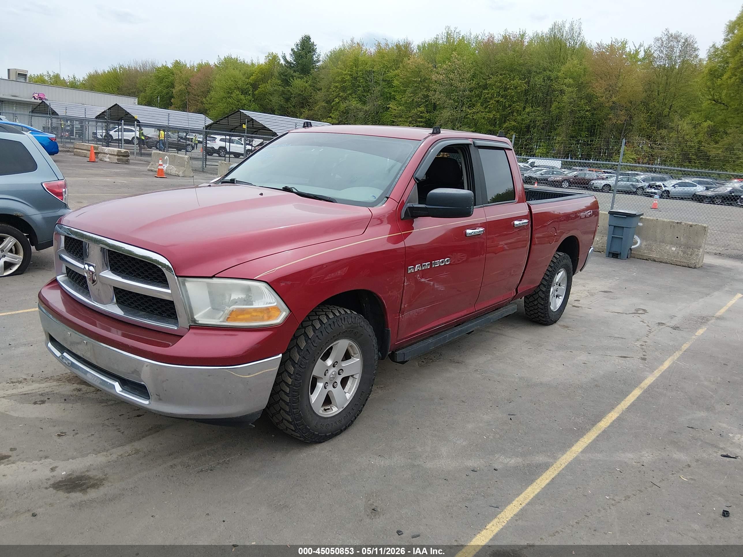 2012 RAM 1500 — VIN 1C6RD7GP9CS139342 — photo 2