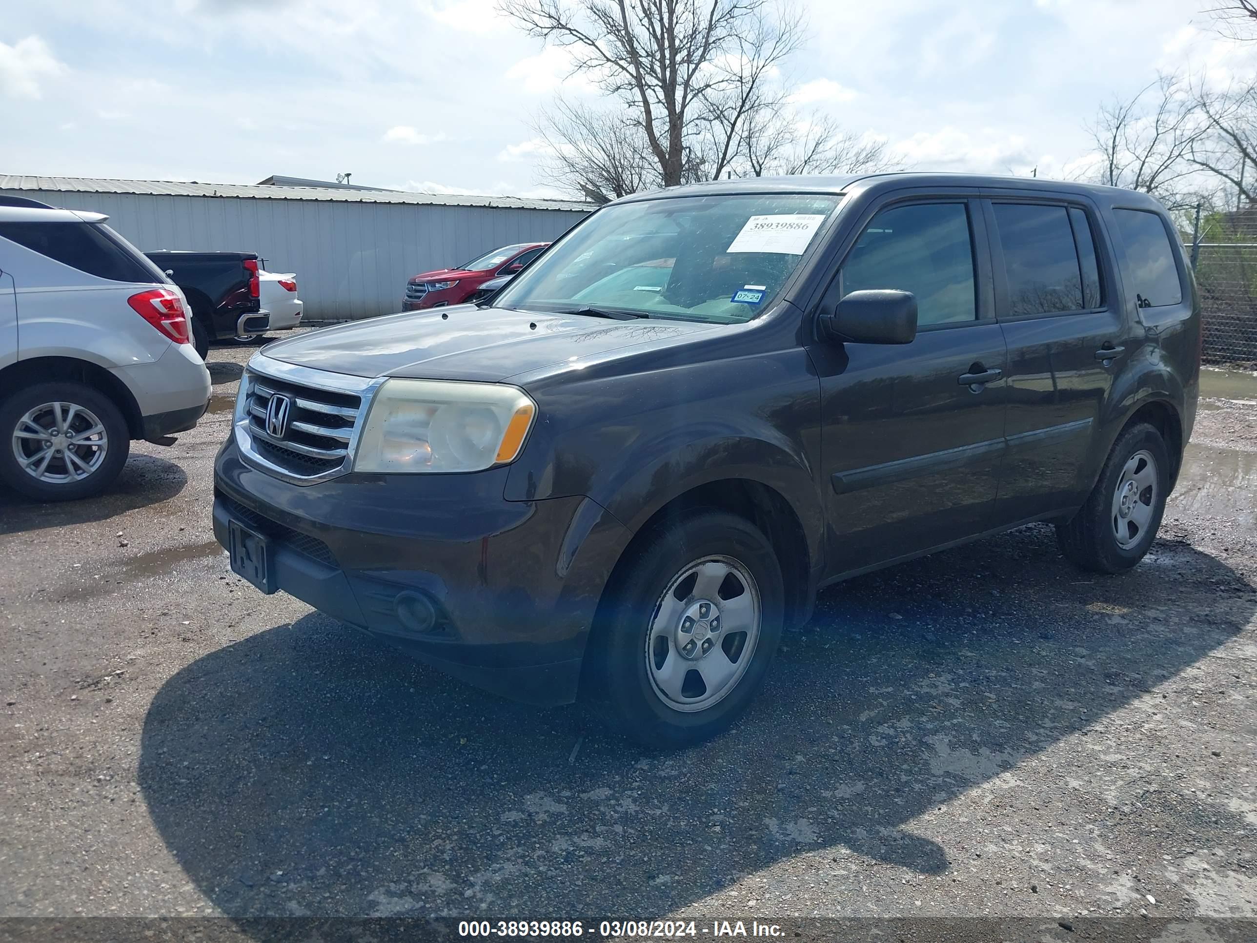 2013 HONDA PILOT — VIN 5FNYF3H25DB044589 — photo 2