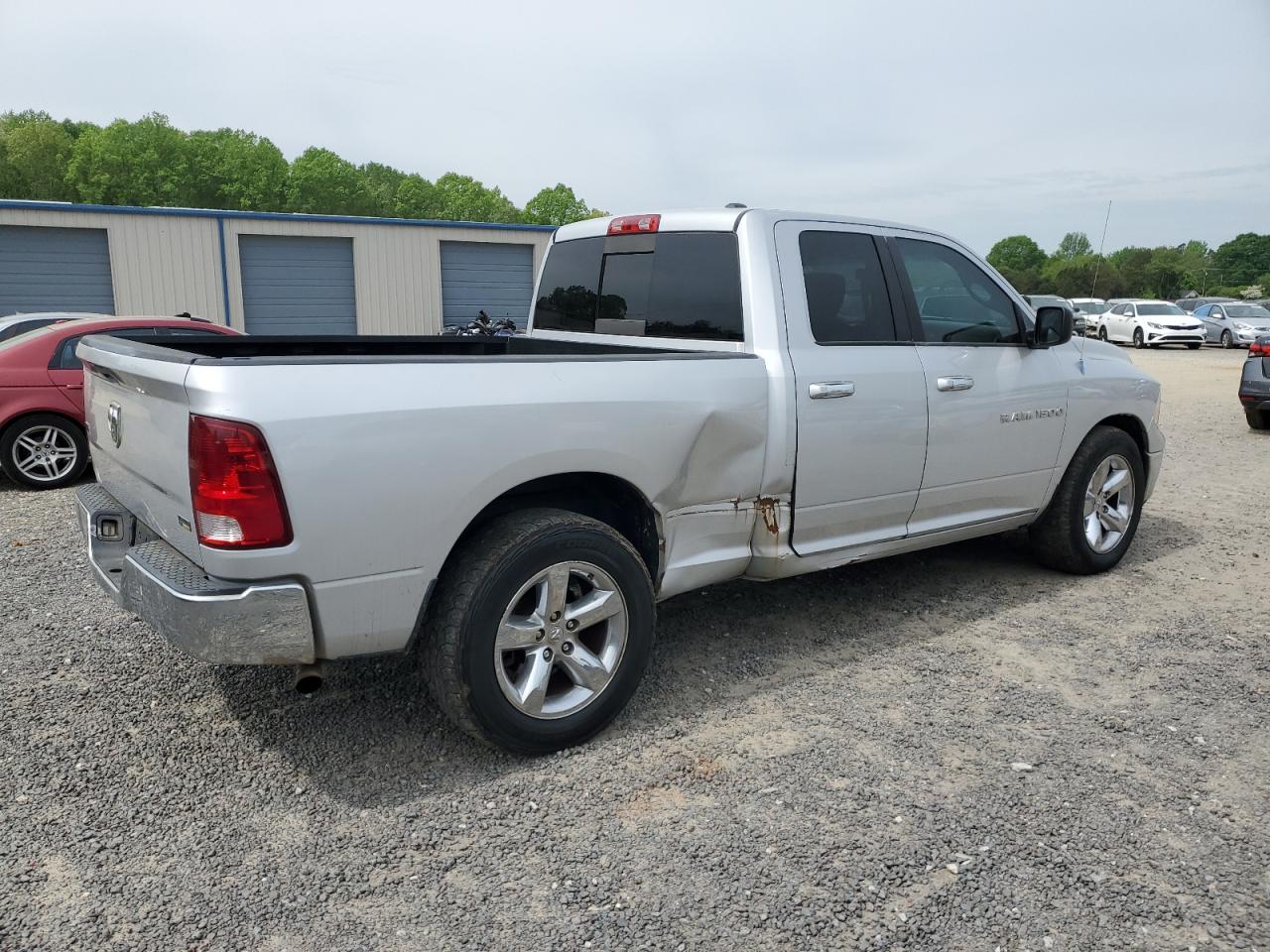 2011 DODGE RAM 1500 — VIN 1D7RB1GP2BS679843 — photo 3