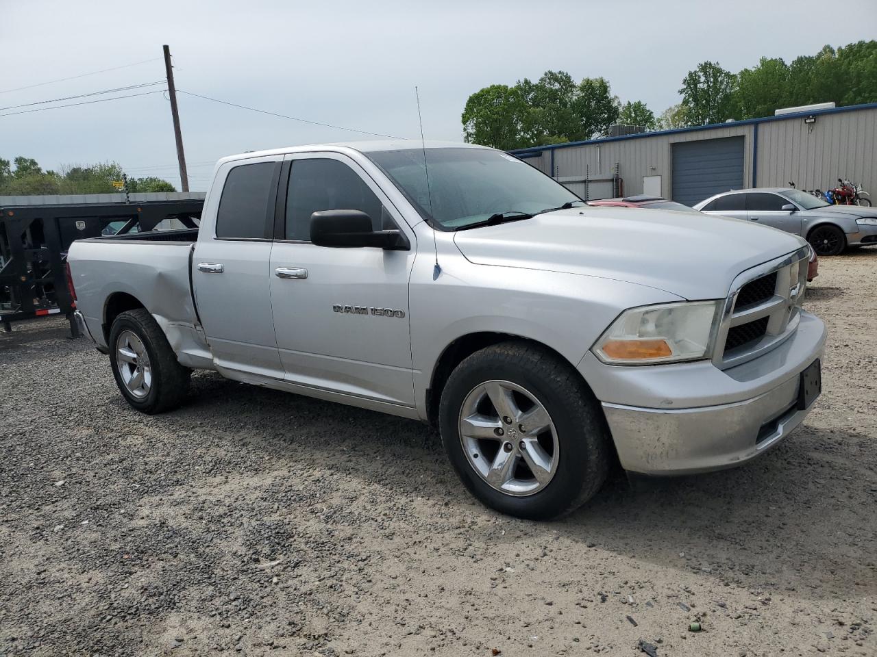 2011 DODGE RAM 1500 — VIN 1D7RB1GP2BS679843 — photo 4