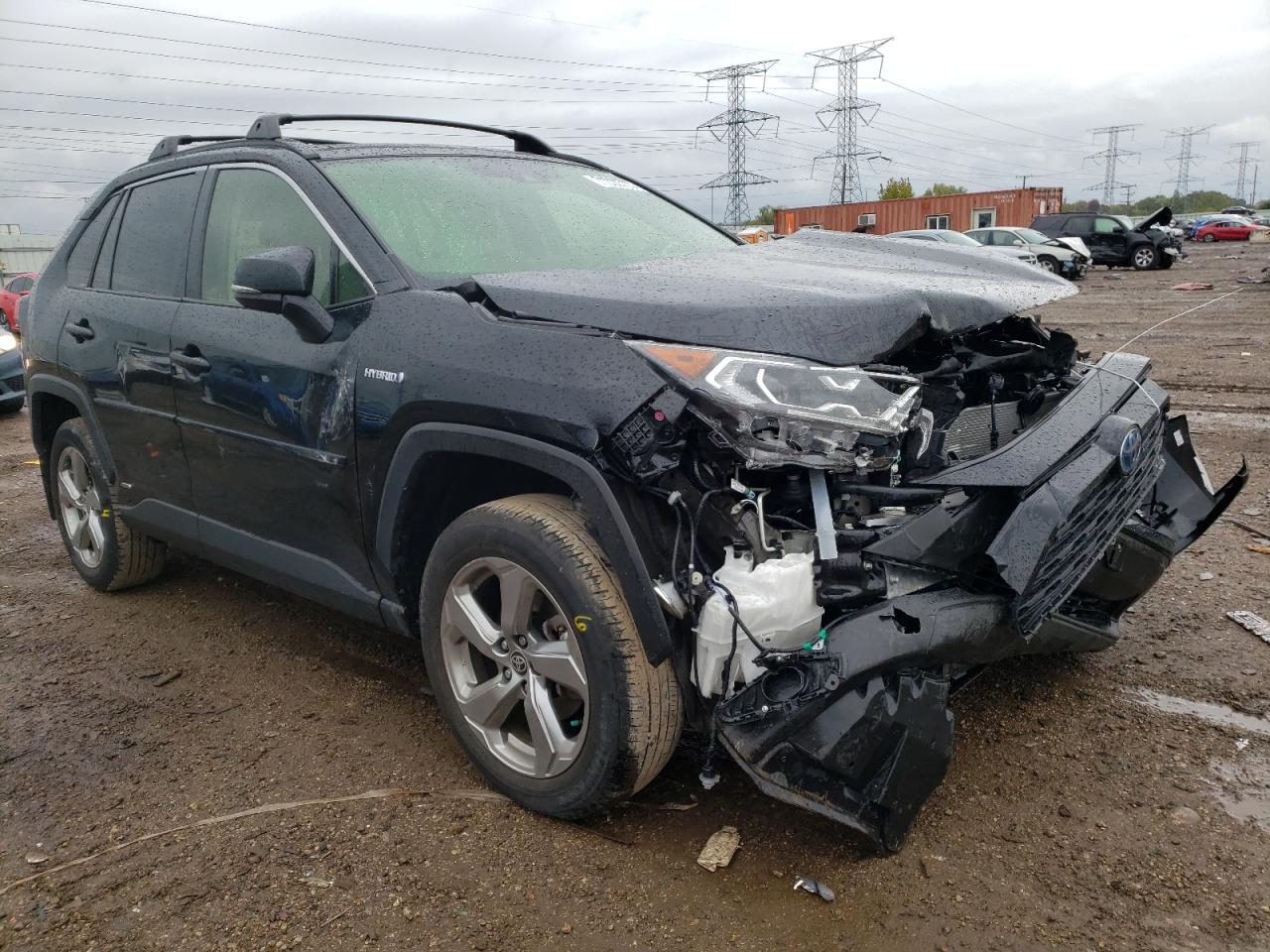 2021 TOYOTA RAV4 XLE P — VIN JTMB6RFV5MD043228 — photo 4