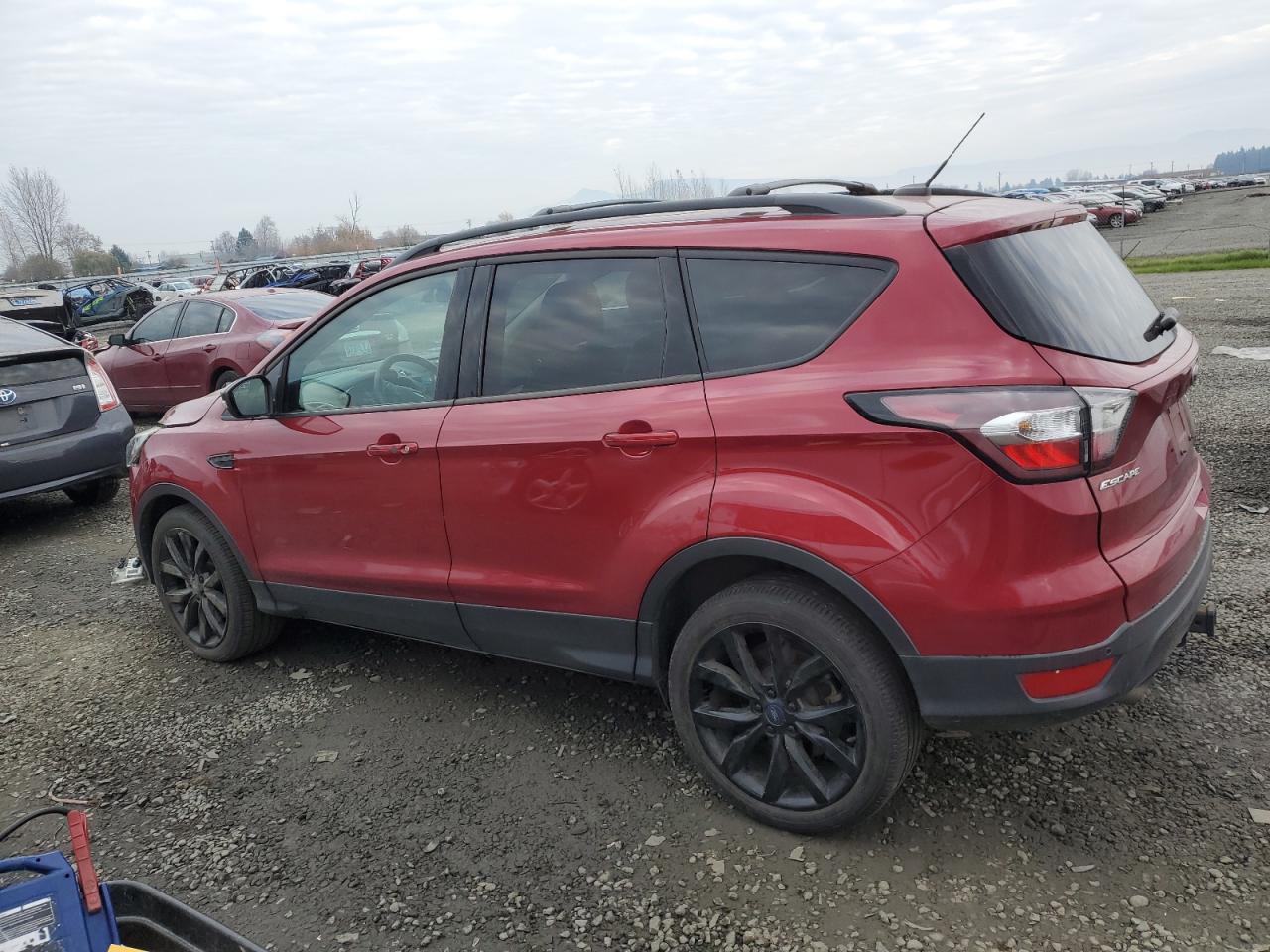 2017 FORD ESCAPE TIT — VIN 1FMCU9J95HUA51156 — photo 2