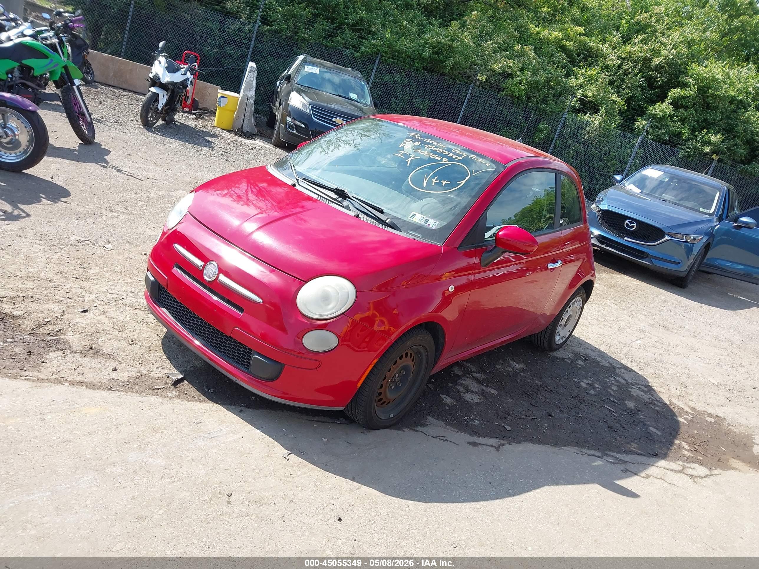 2012 FIAT 500 — VIN 3C3CFFAR9CT200527 — photo 2