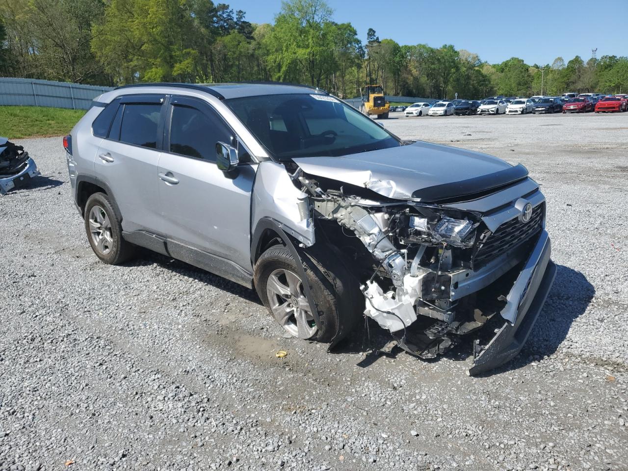 2022 TOYOTA RAV4 XLE — VIN 2T3P1RFVXNC305111 — photo 4