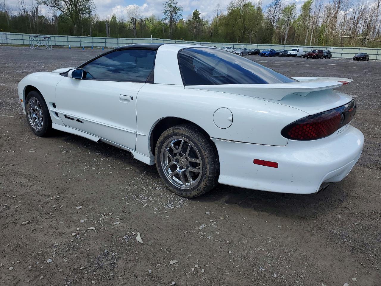 1999 PONTIAC Firebird — VIN 2G2FV22G8X2202017 — photo 2
