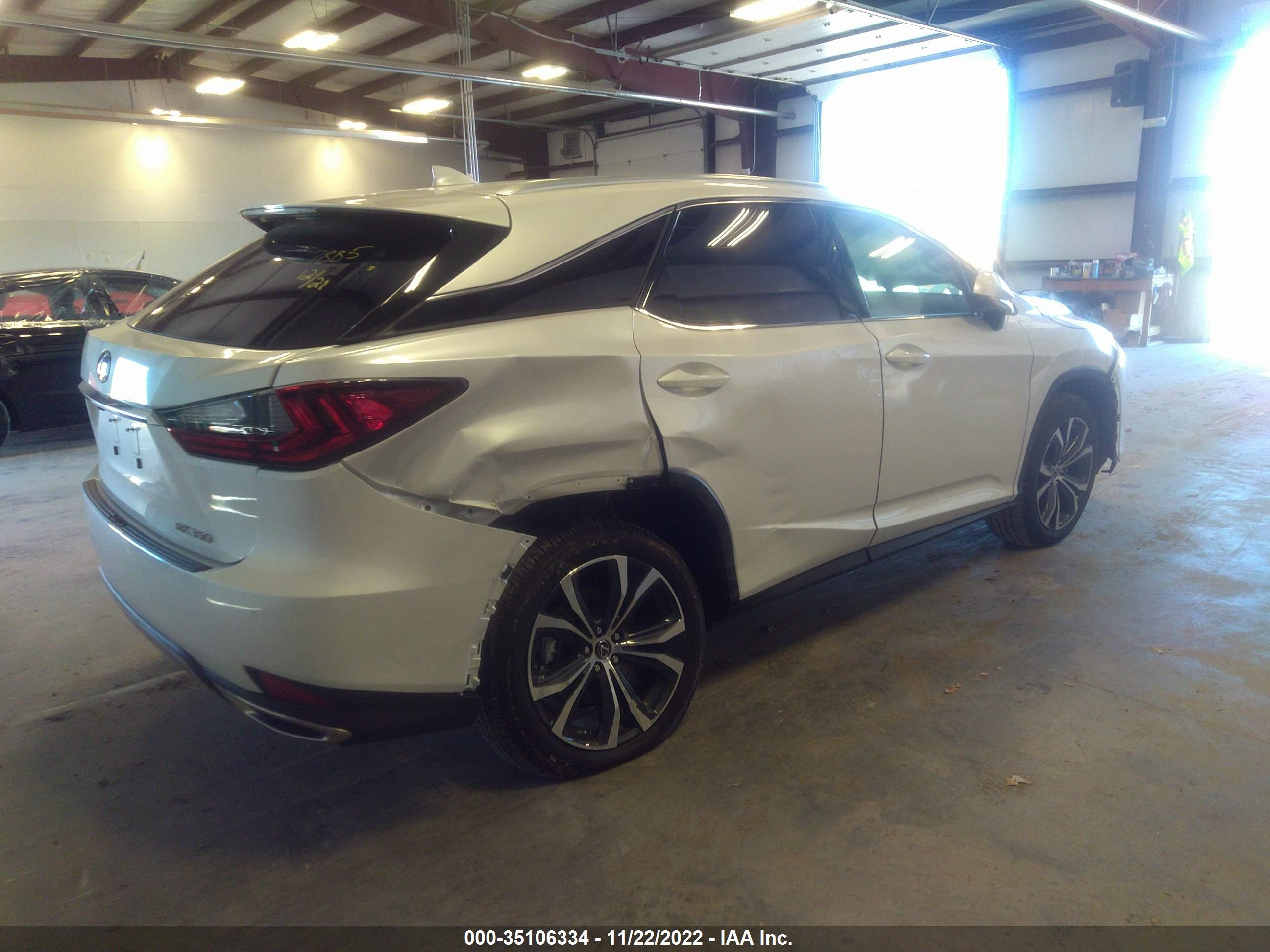 2022 LEXUS RX 350 — VIN 2T2HZMAA0NC257885 — photo 4