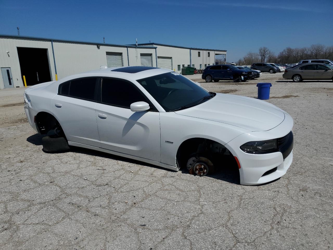 2015 DODGE CHARGER R/ — VIN 2C3CDXCT9FH917334 — photo 4