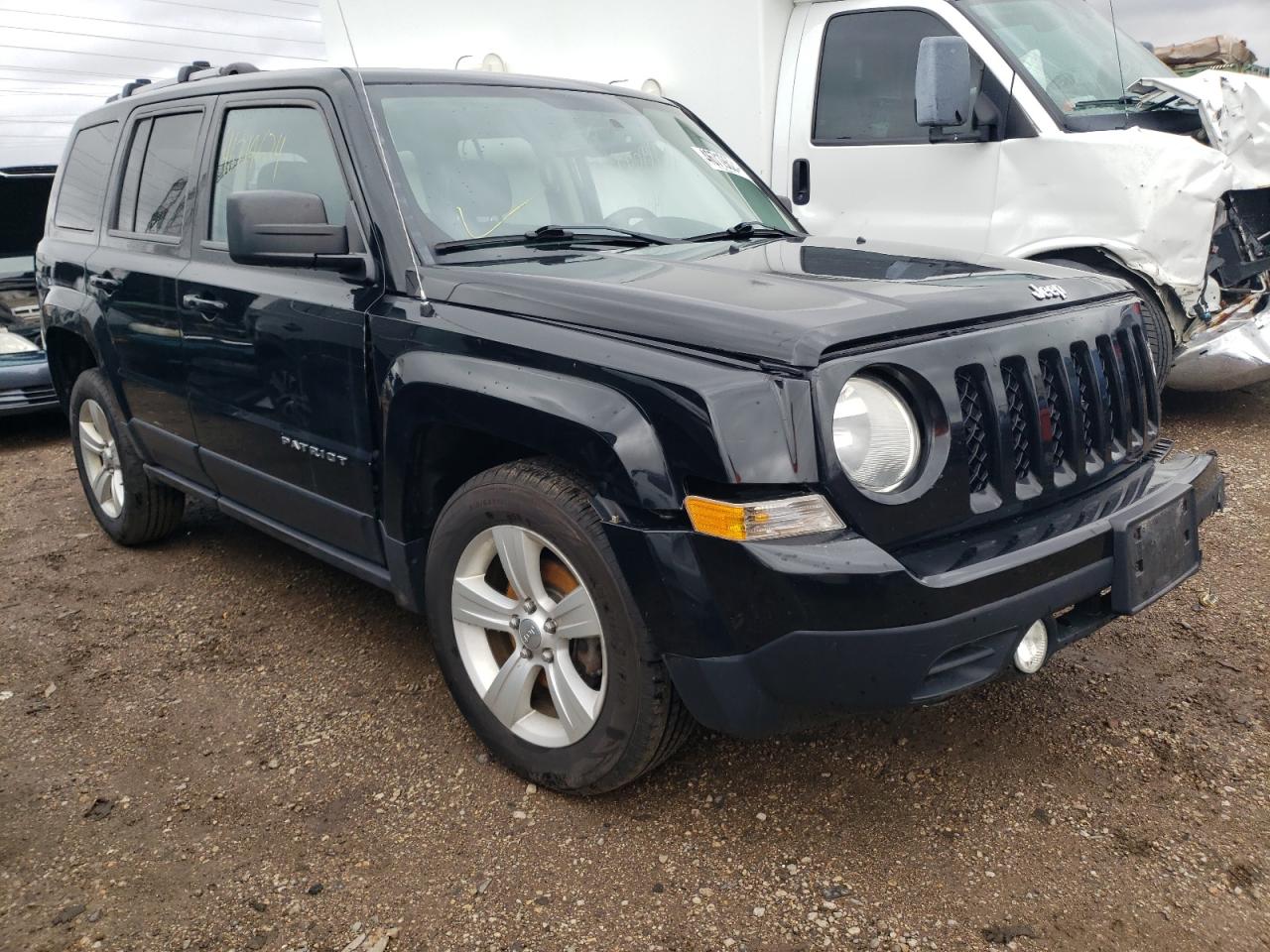 2013 JEEP PATRIOT LI — VIN 1C4NJRCB7DD281376 — photo 4
