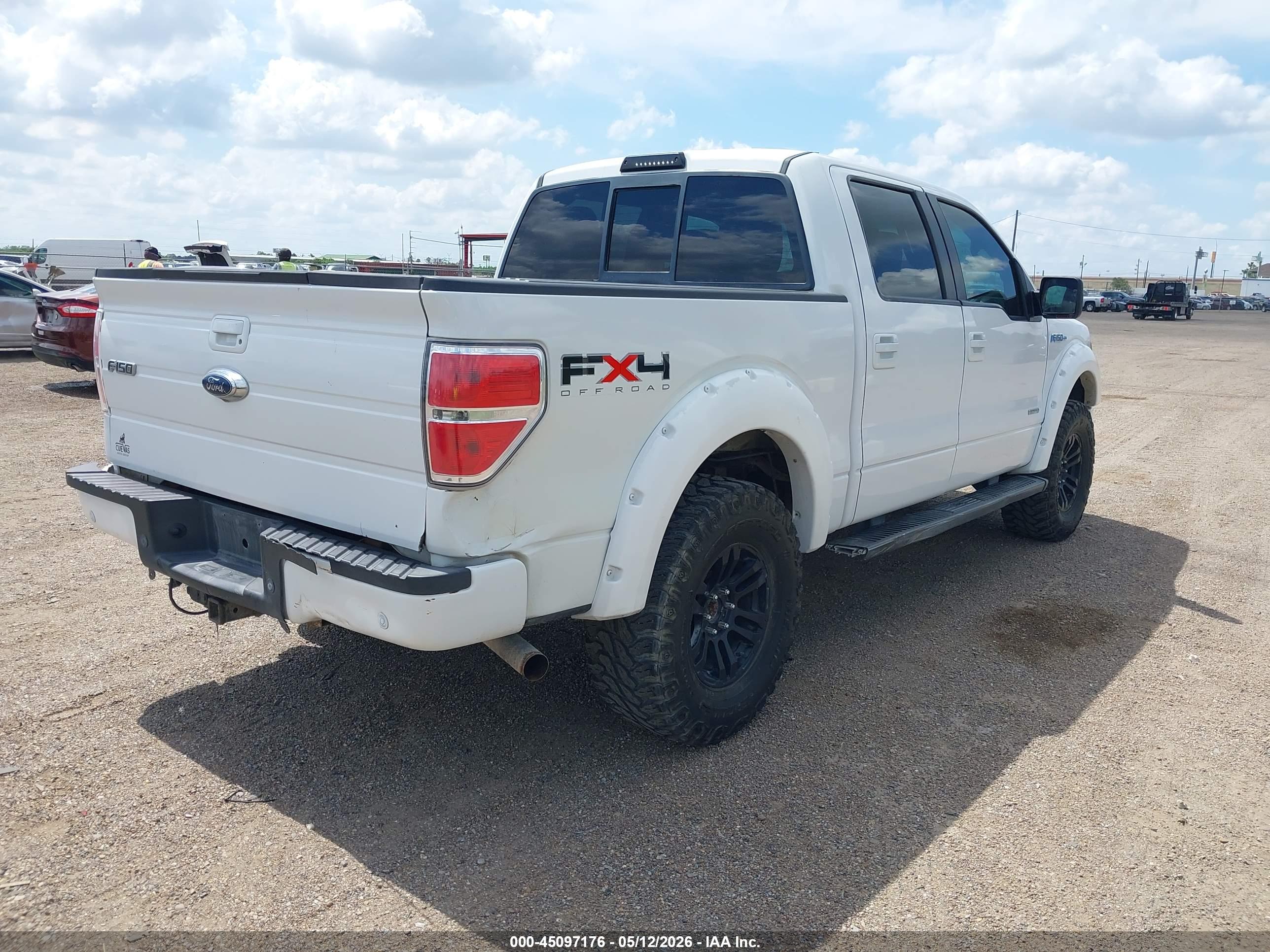 2011 FORD F-150 — VIN 1FTFW1ET3BFC64458 — photo 4
