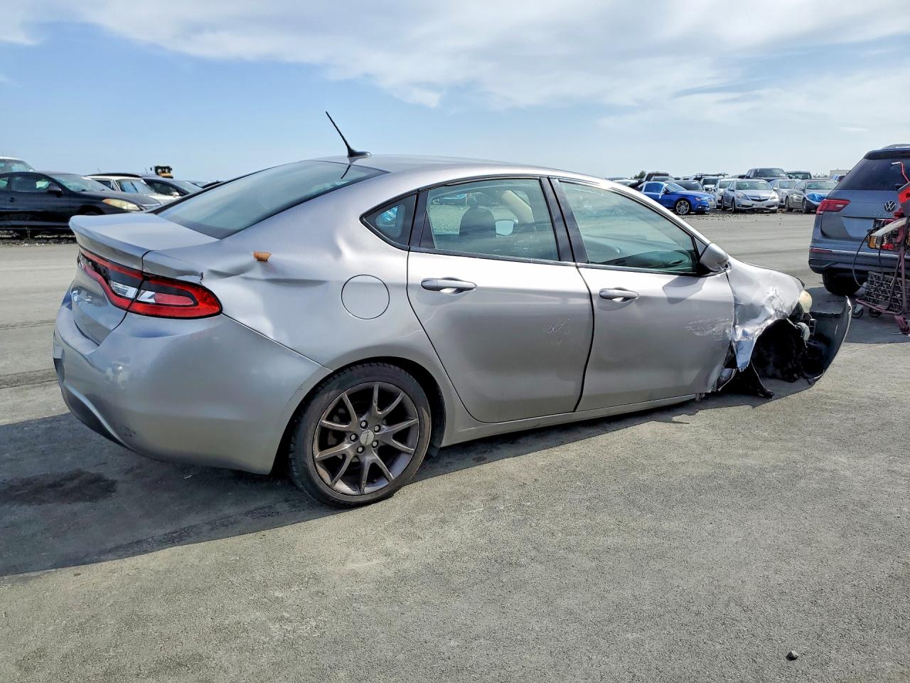 2015 DODGE Dart — VIN 1C3CDFAA9FD311475 — photo 3