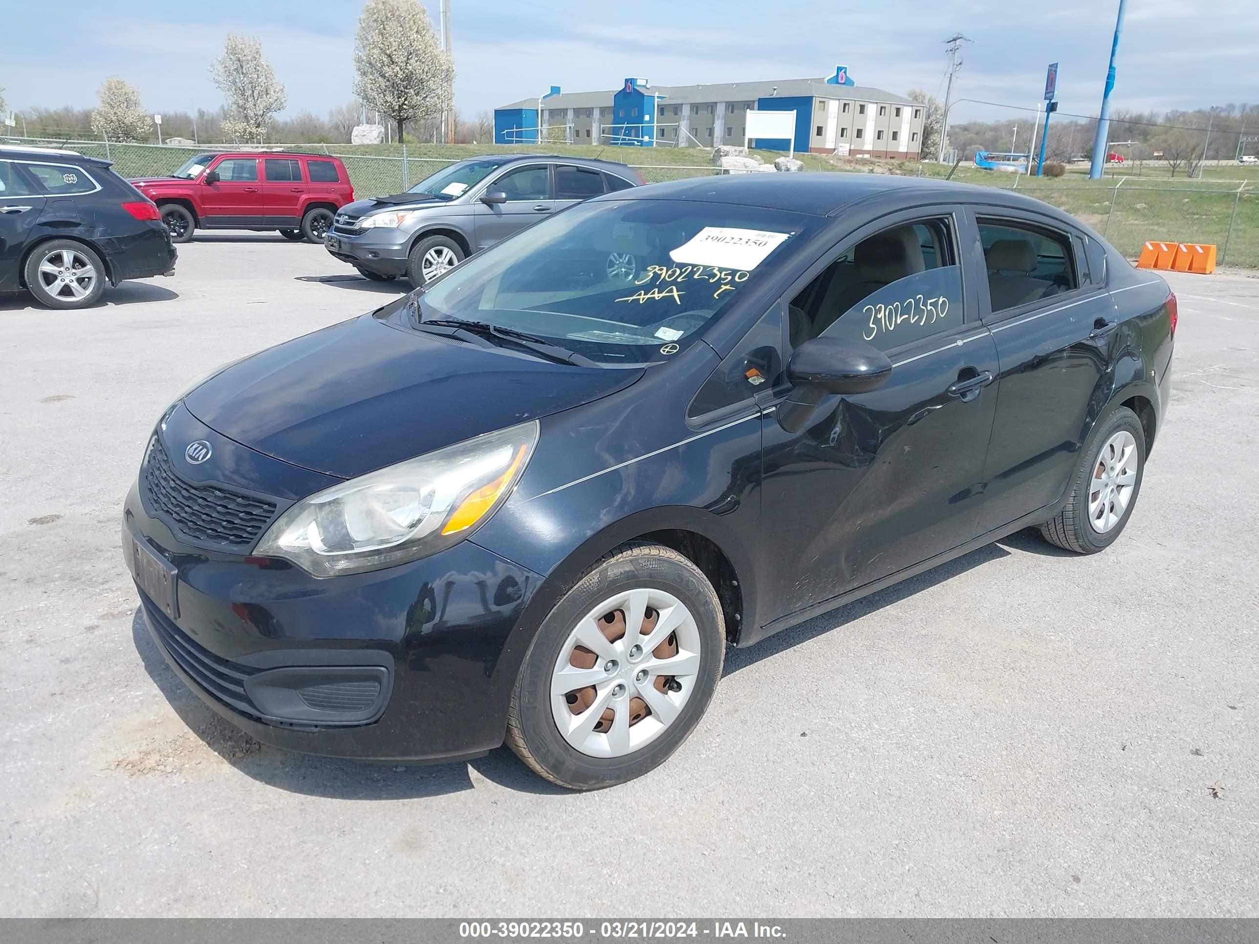 2012 KIA RIO — VIN KNADM4A30C6047551 — photo 2