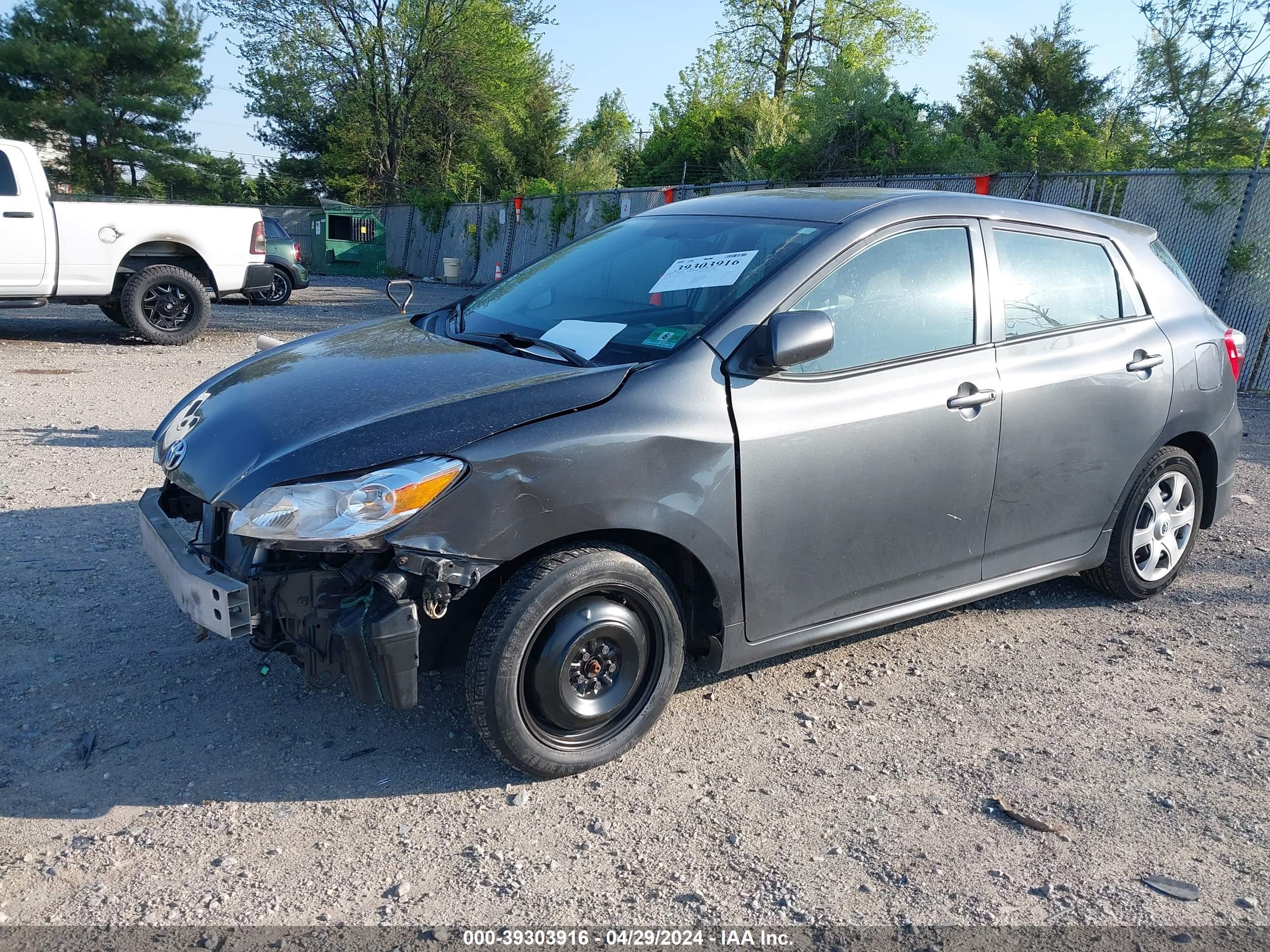 2010 TOYOTA MATRIX — VIN 2T1KU4EE9AC251924 — photo 2