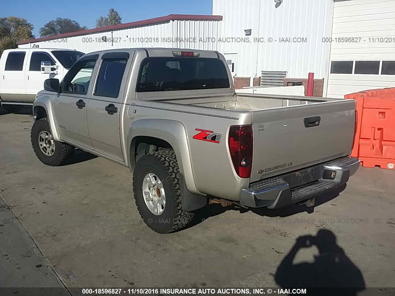 2005 CHEVROLET Colorado — VIN 1GCDS136X58153401 — photo 3