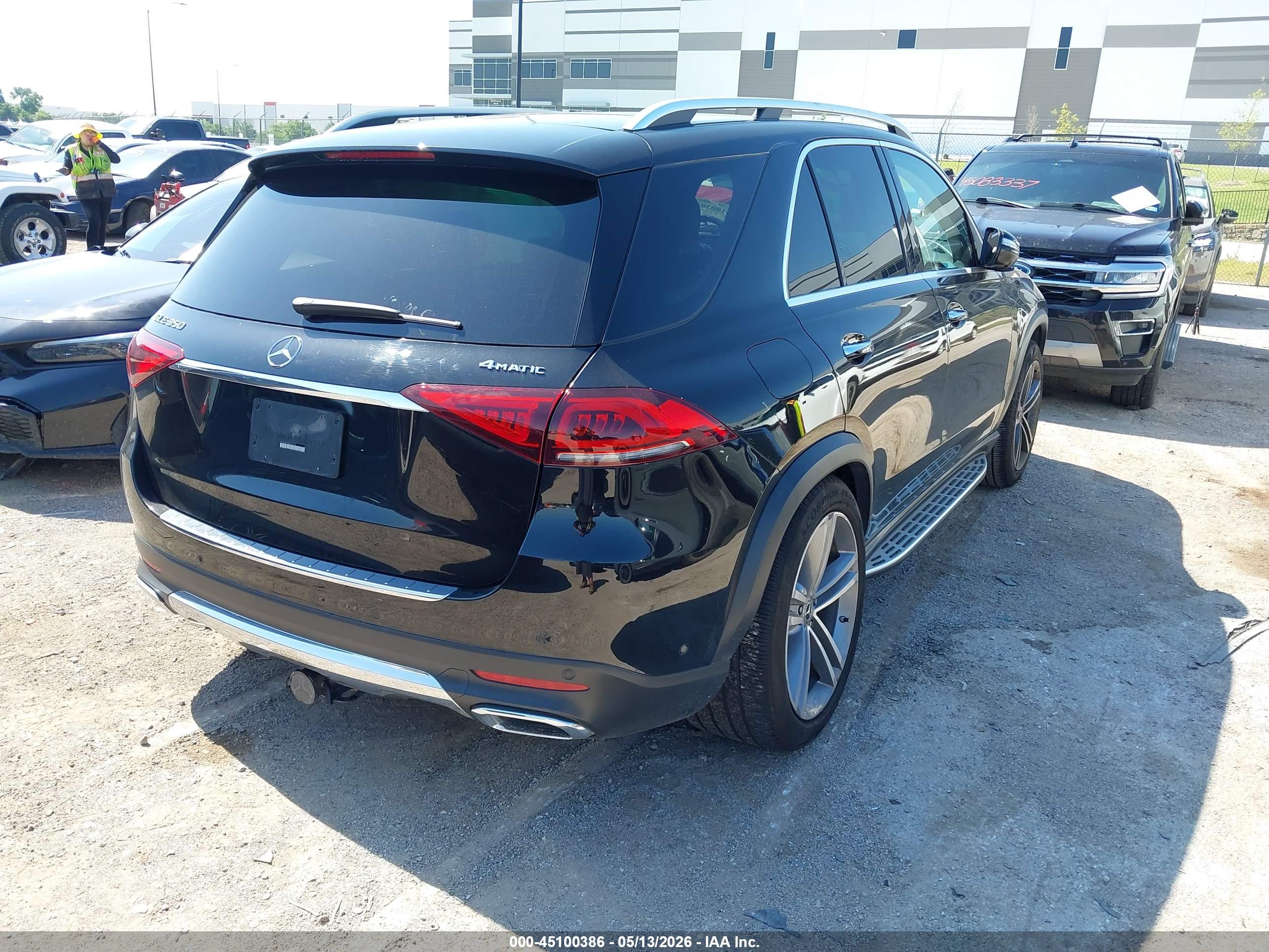2022 MERCEDES-BENZ GLE — VIN 4JGFB4KB7NA822012 — photo 4