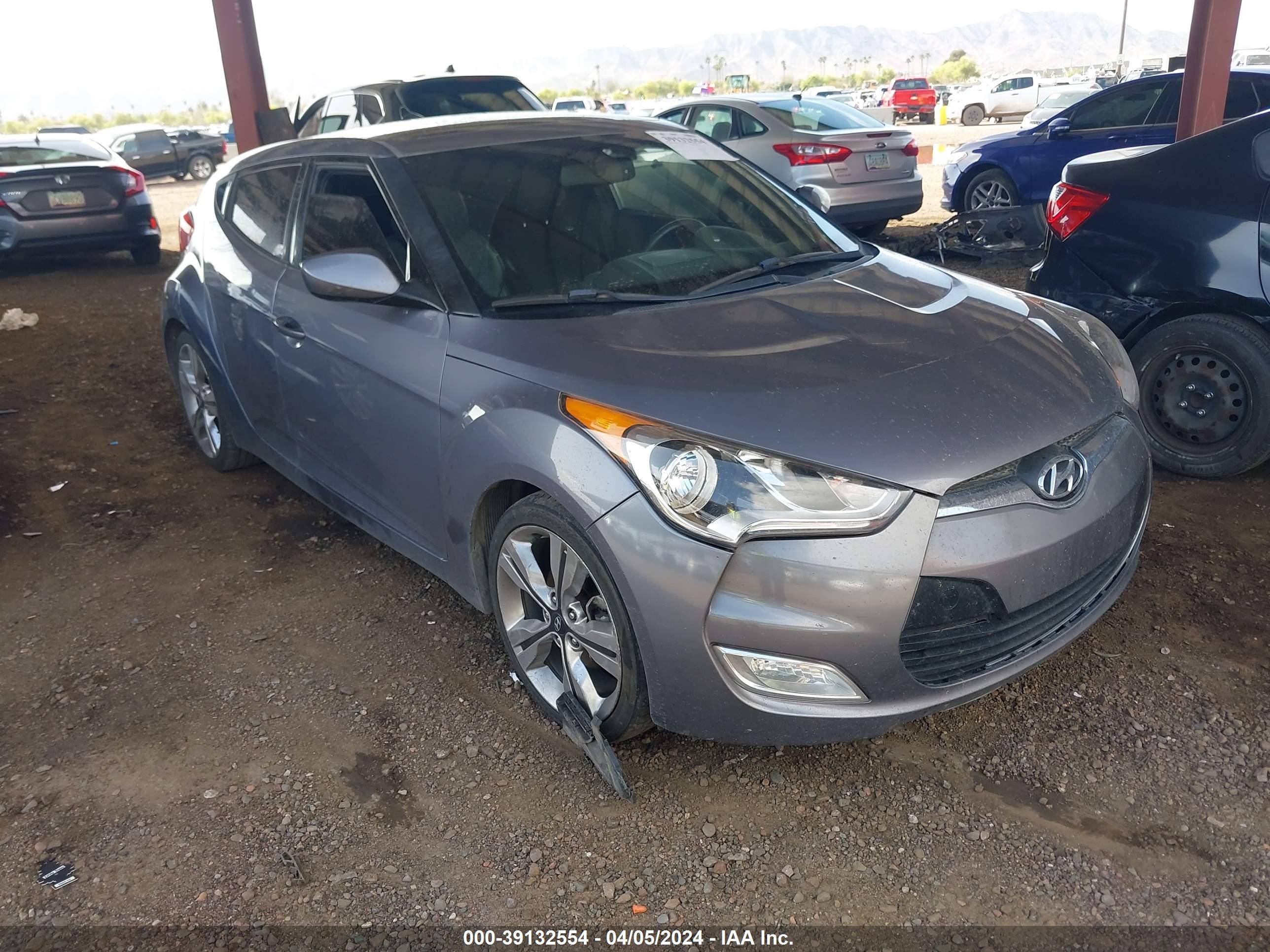 2016 HYUNDAI VELOSTER — VIN KMHTC6AD6GU298237 — photo 1 of 16