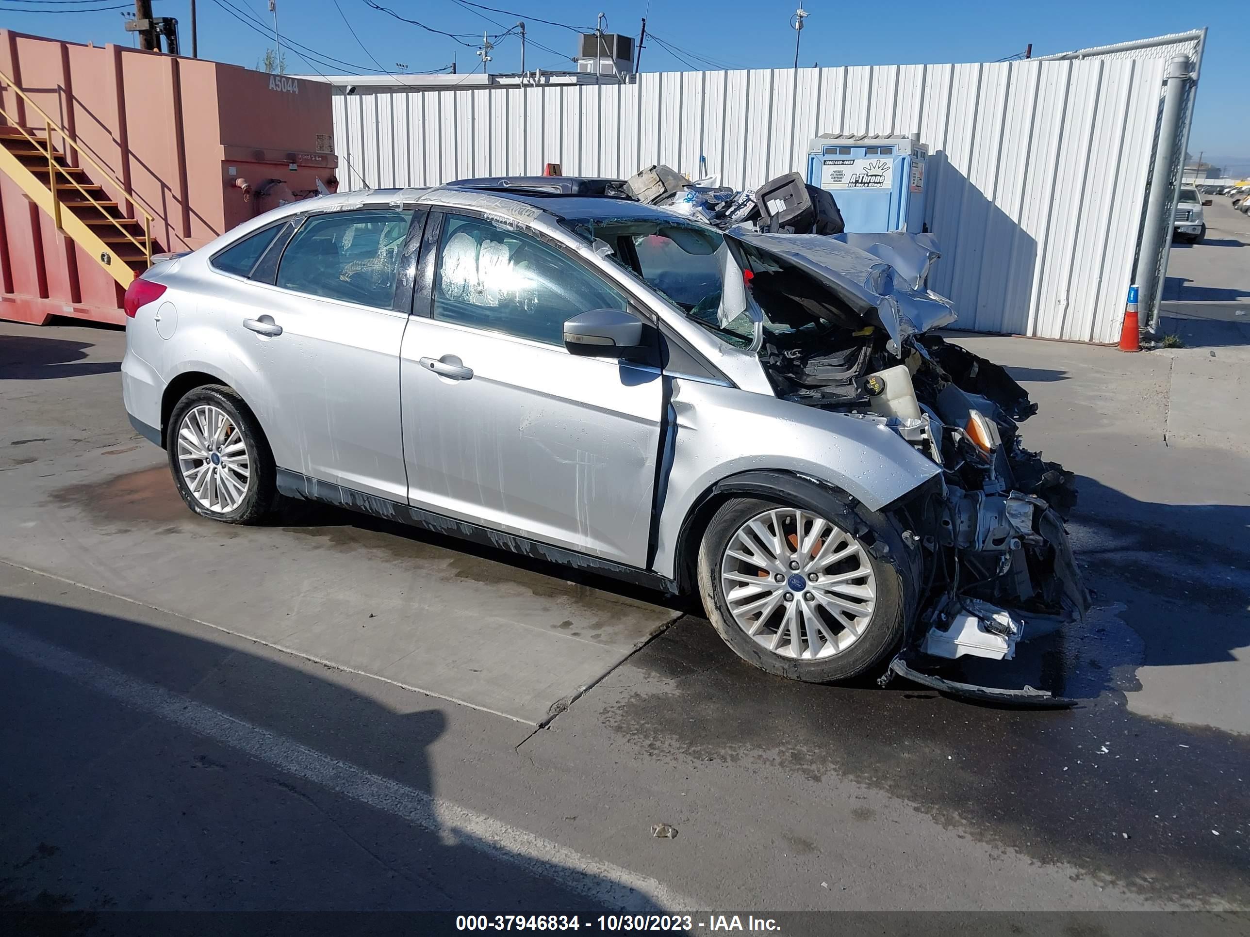 2017 FORD FOCUS — VIN 1FADP3J21HL288237 — photo 1 of 15