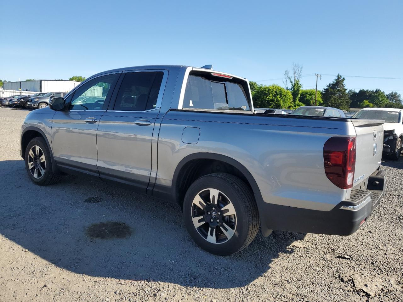 2020 HONDA RIDGELINE — VIN 5FPYK3F57LB014363 — photo 2