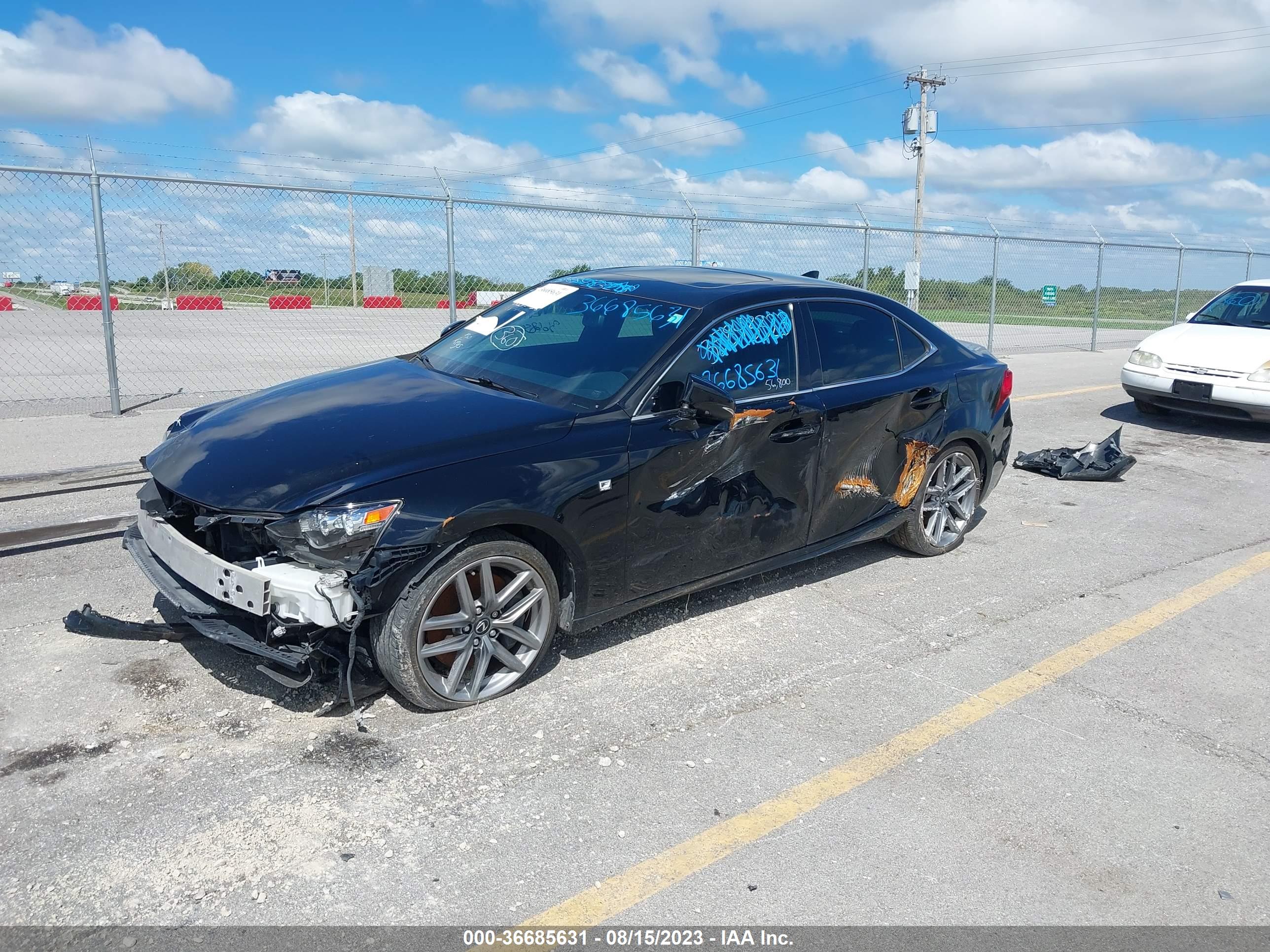 2015 LEXUS IS 350 — VIN JTHCE1D23F5005817 — photo 2