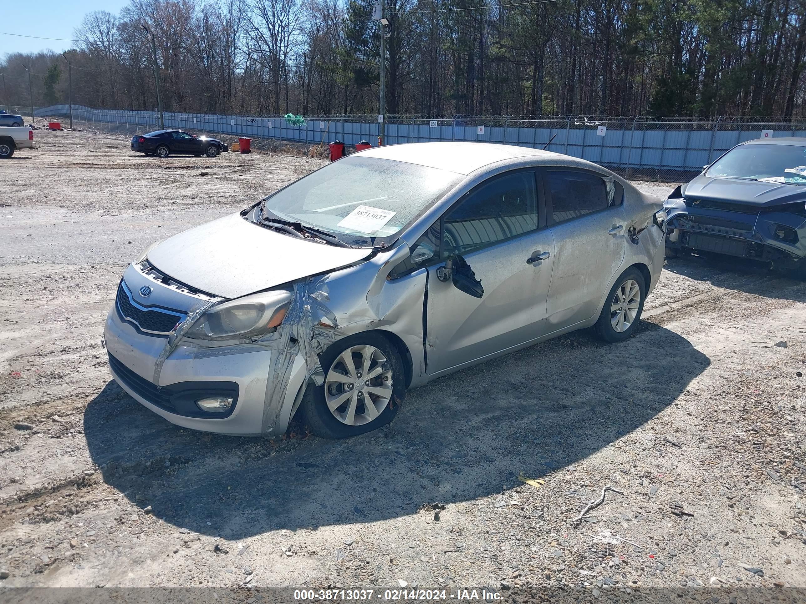 2012 KIA RIO — VIN KNADN4A32C6045037 — photo 2