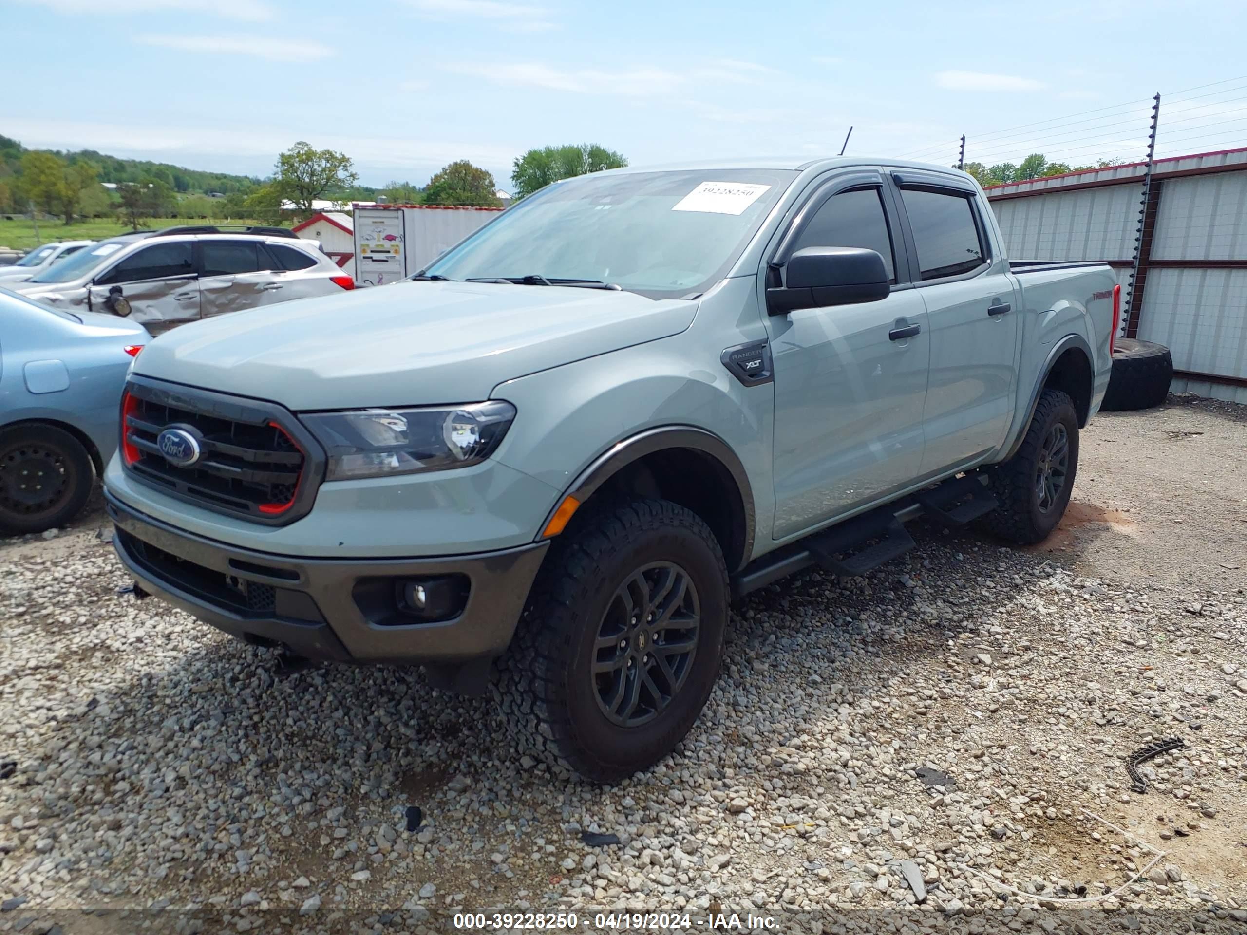 2022 FORD RANGER — VIN 1FTER4FH2NLD17851 — photo 2