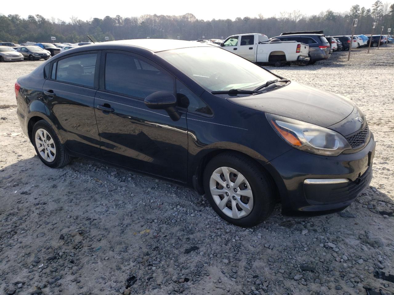 2017 KIA RIO LX — VIN KNADM4A32H6099450 — photo 4