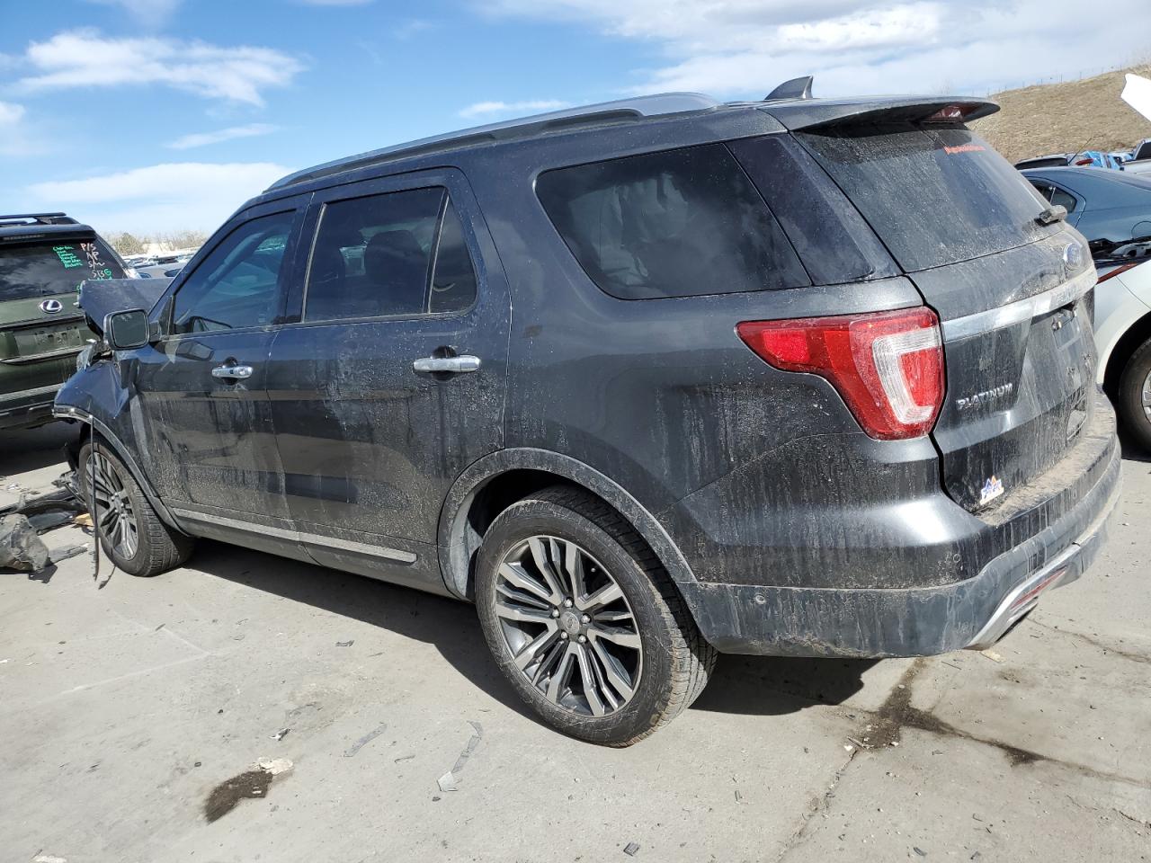 2016 FORD EXPLORER P — VIN 1FM5K8HT9GGC01924 — photo 2