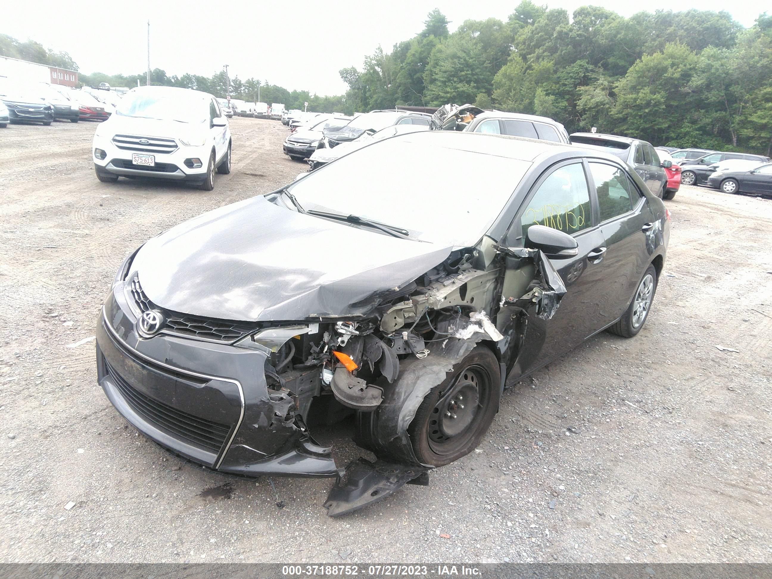 2016 TOYOTA COROLLA — VIN 2T1BURHE1GC544024 — photo 2