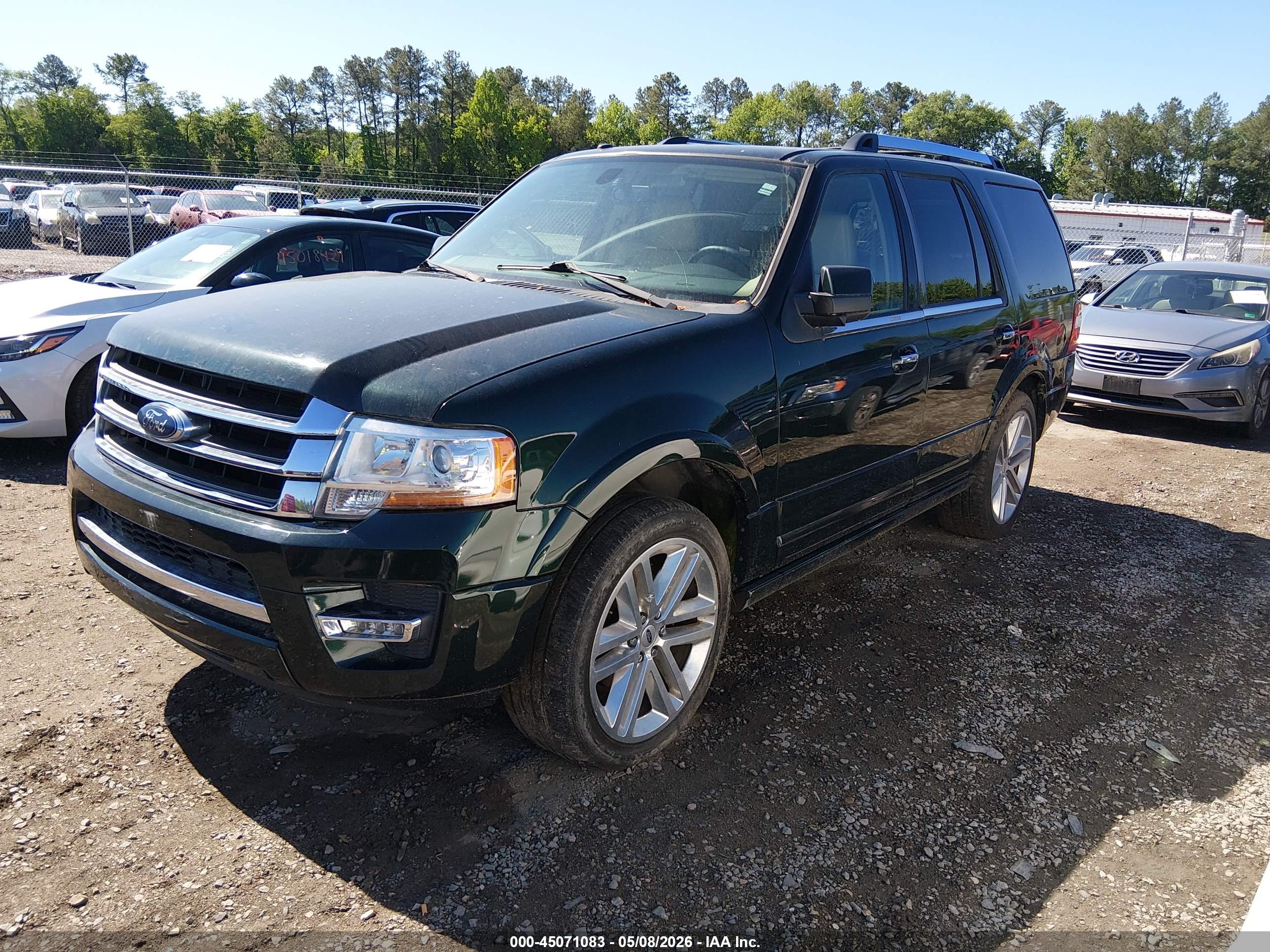 2015 FORD Expedition — VIN 1FMJU1KT3FEF00179 — photo 2