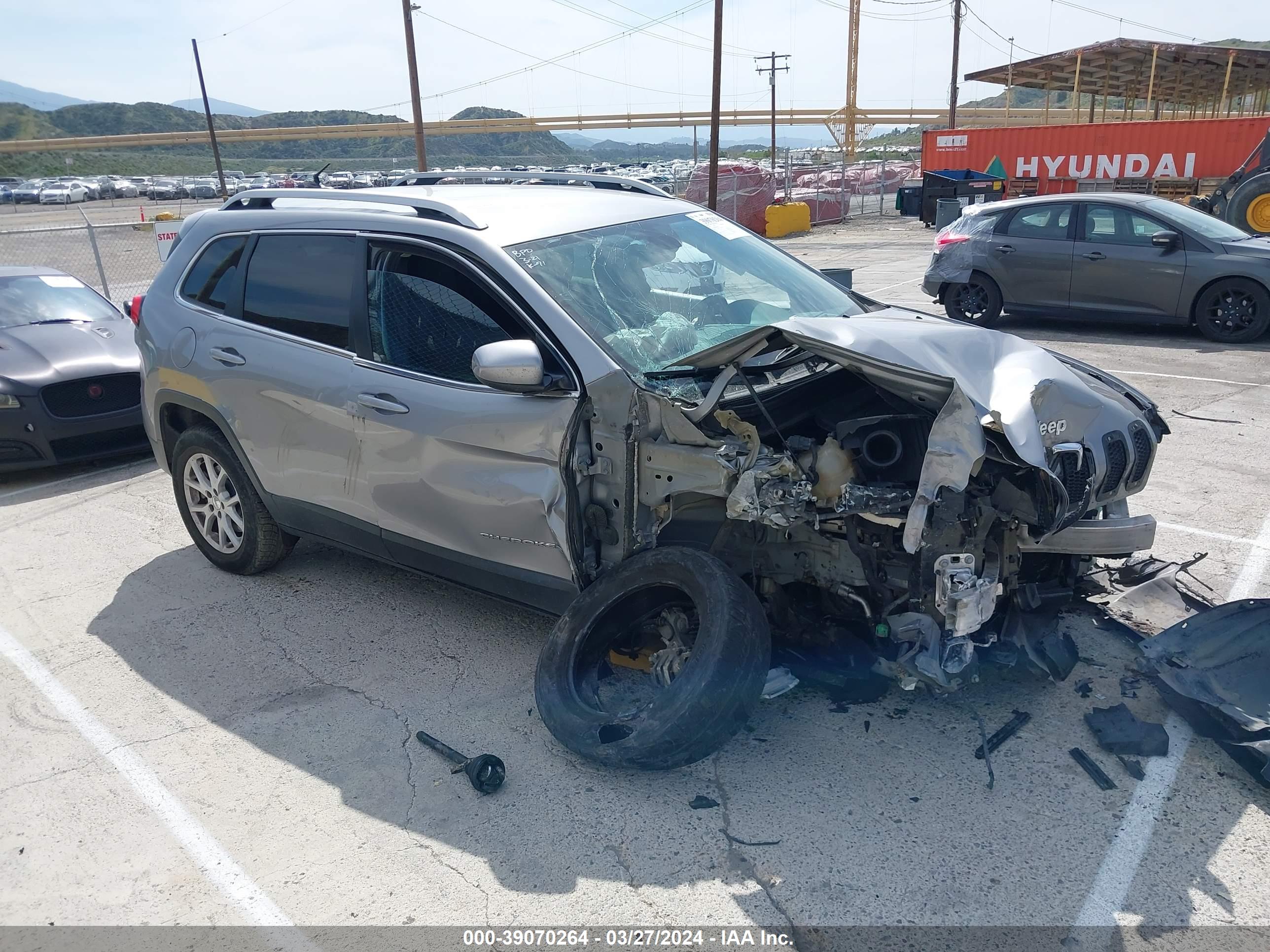 2016 JEEP CHEROKEE