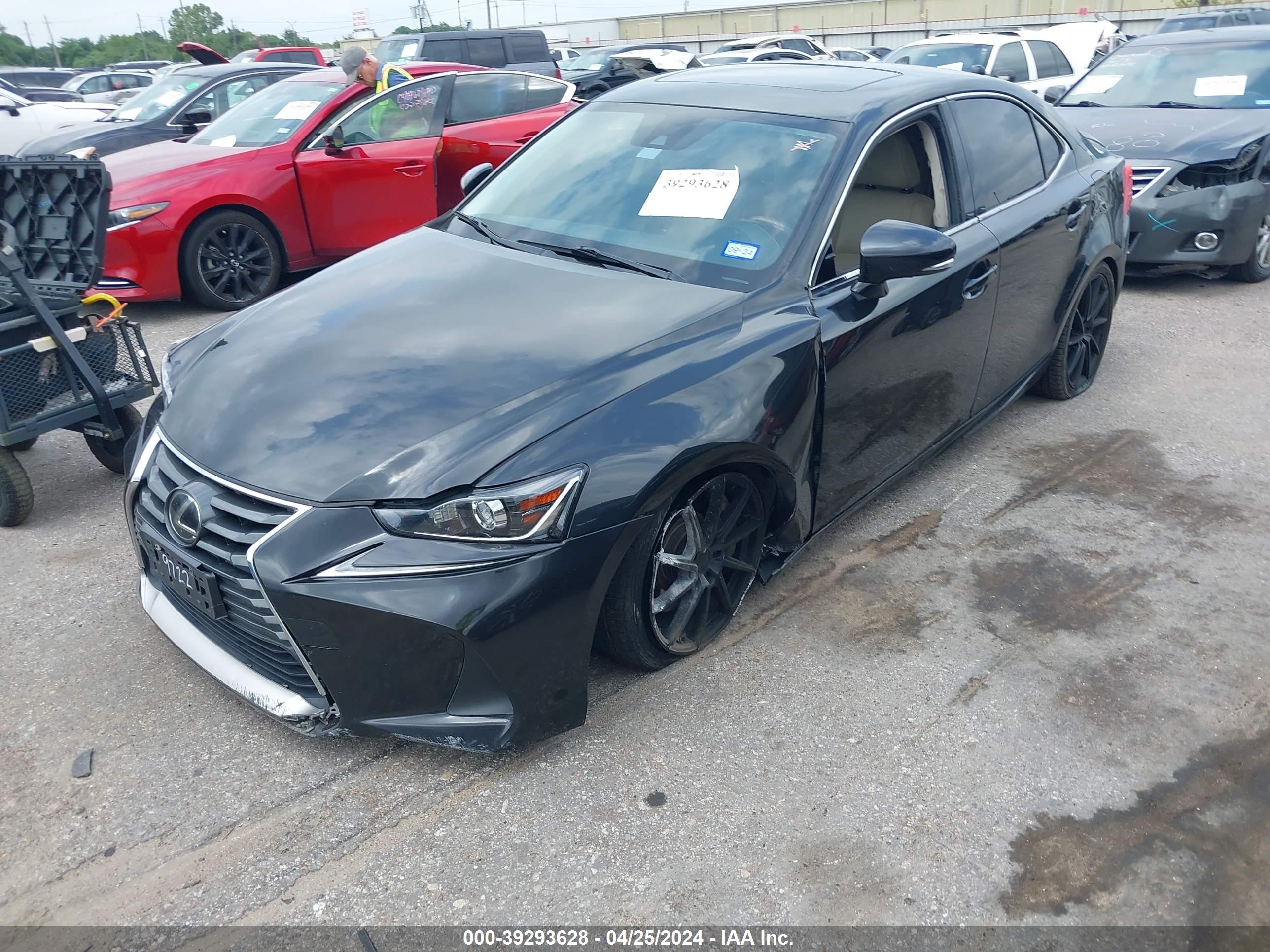 2017 LEXUS IS 300 — VIN JTHCM1D2XH5019722 — photo 2