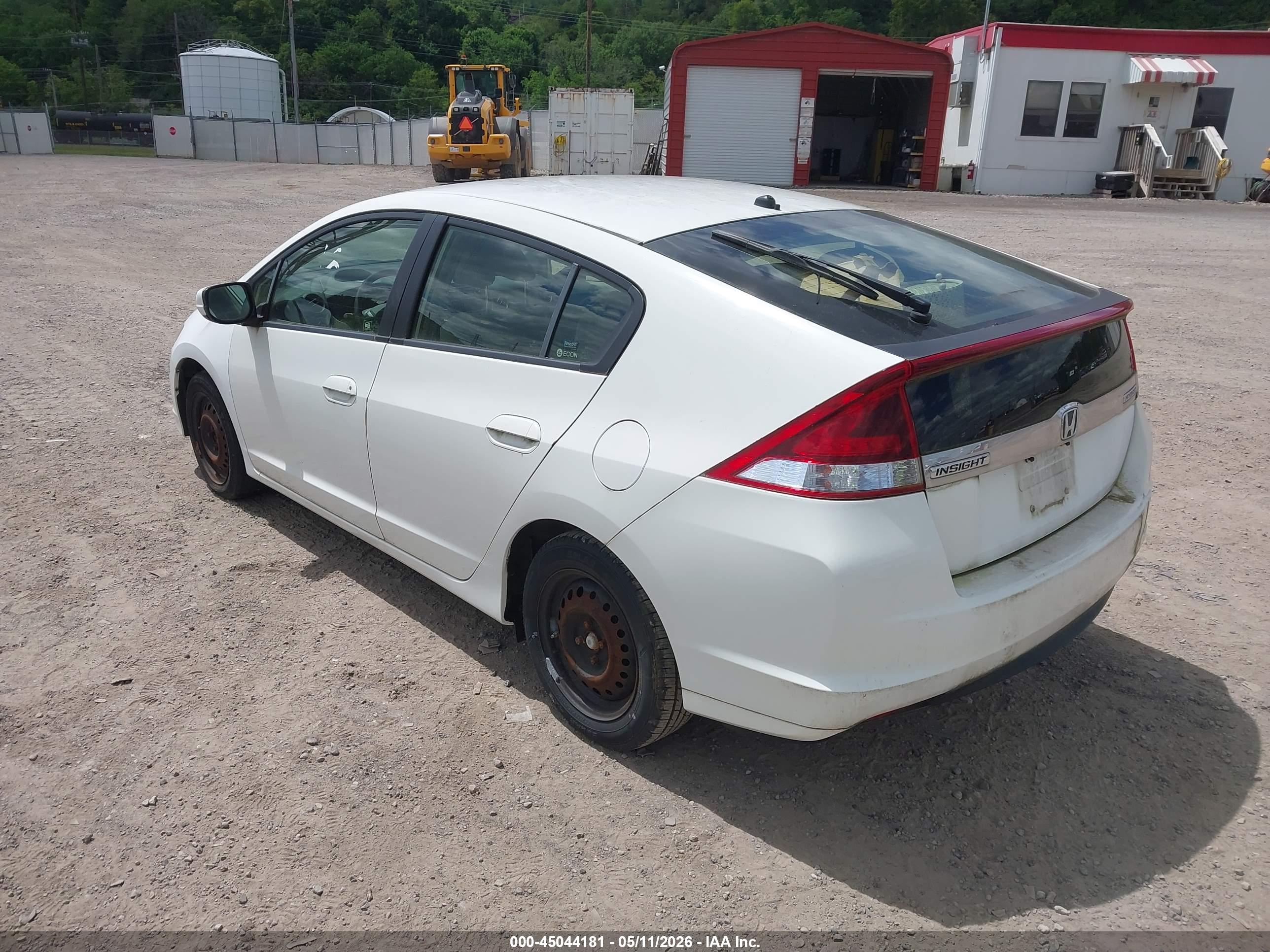 2013 HONDA Insight — VIN JHMZE2H36DS003982 — photo 3