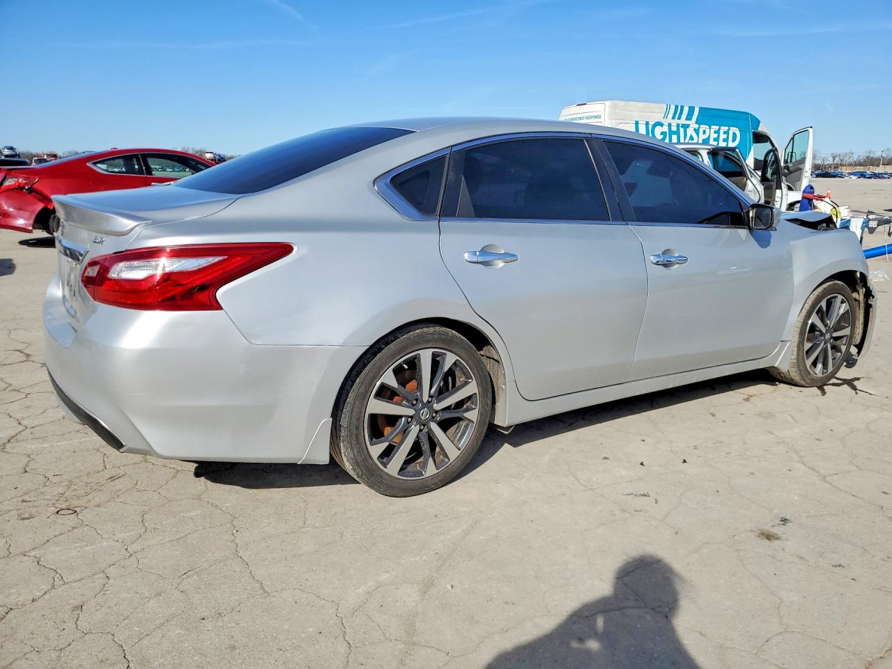 2016 NISSAN Altima — VIN 1N4AL3AP9GC240798 — photo 3