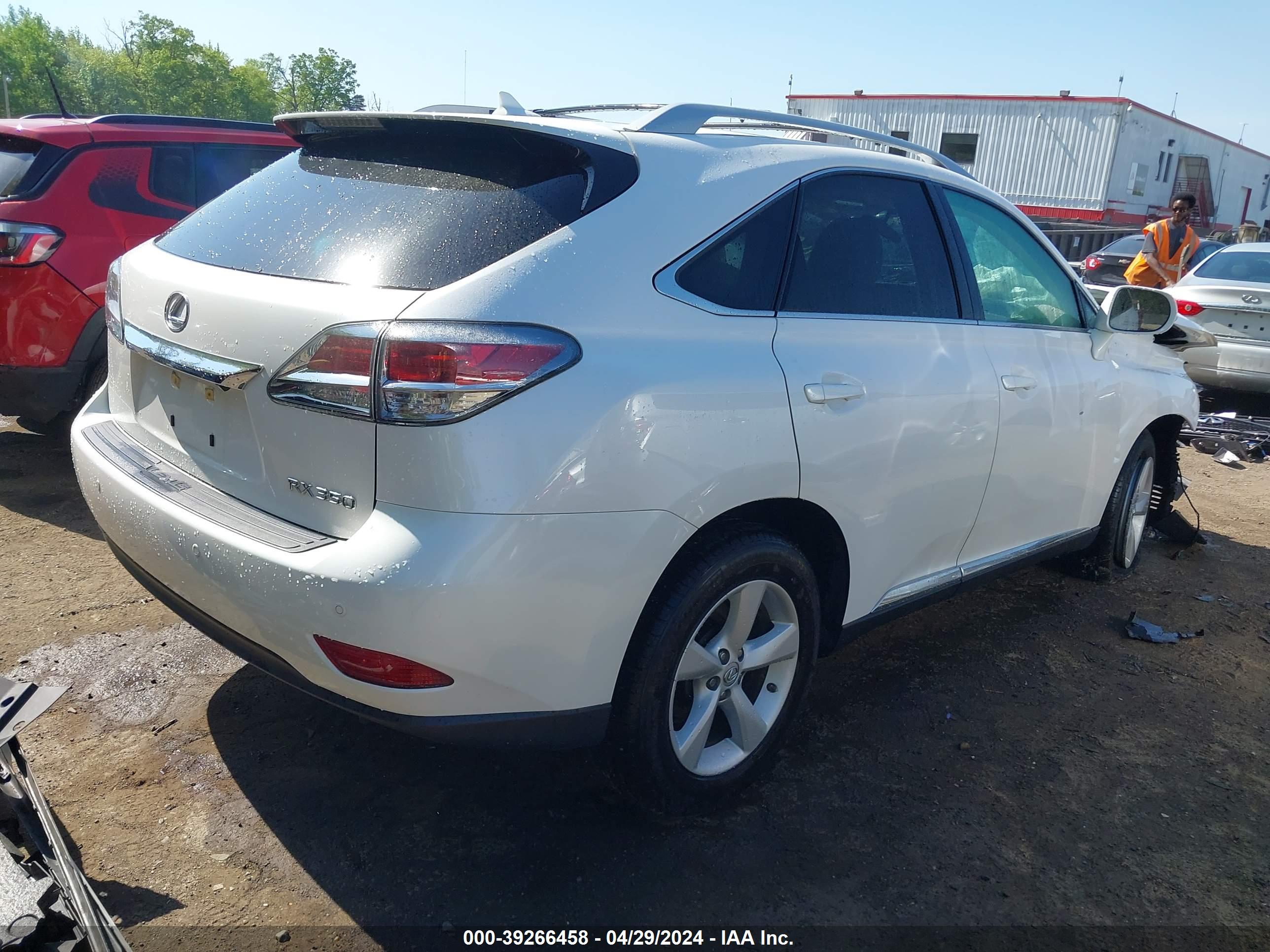 2013 LEXUS RX 350 — VIN 2T2BK1BA1DC185293 — photo 4