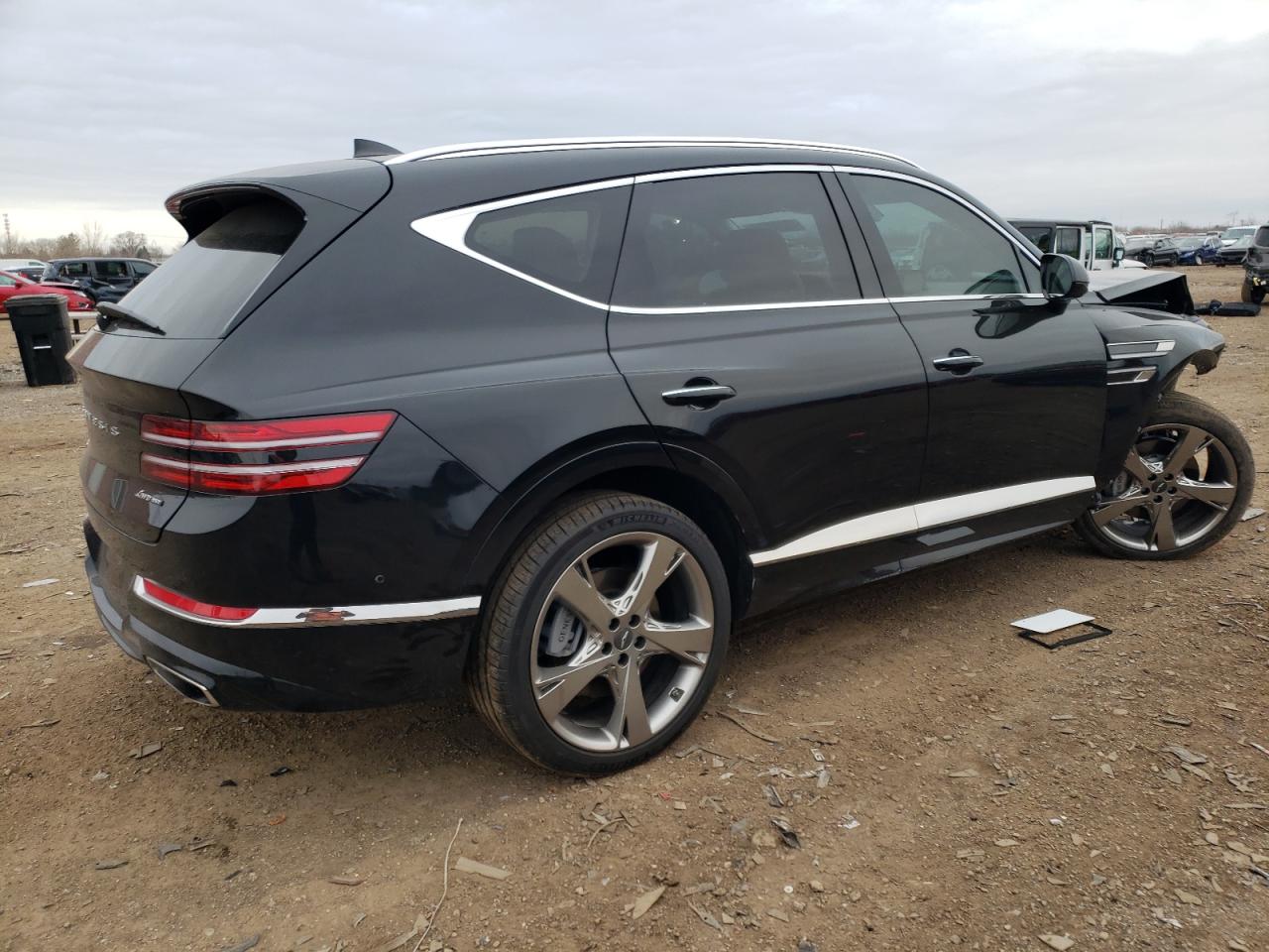 2024 GENESIS GV80 BASE — VIN KMUHCESC0RU160347 — photo 3