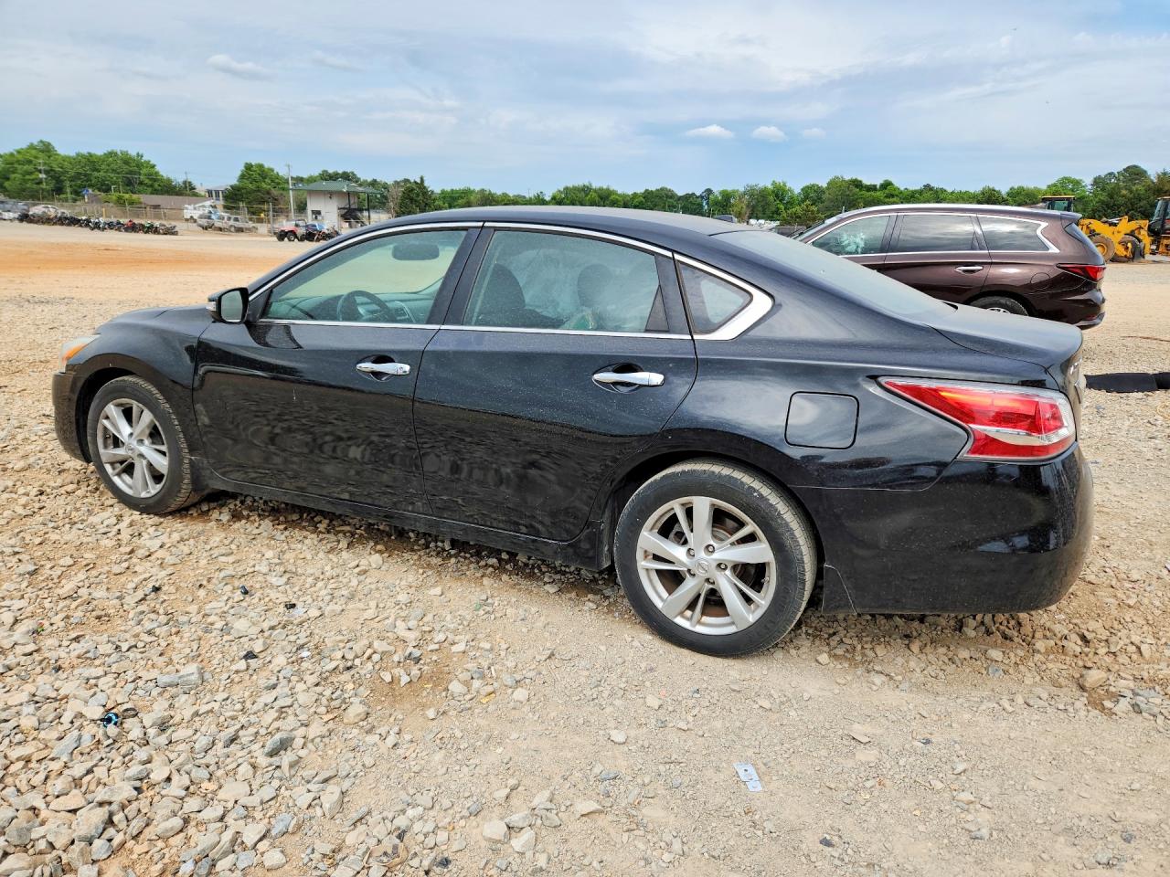 2014 NISSAN Altima — VIN 1N4AL3AP0EC329723 — photo 2